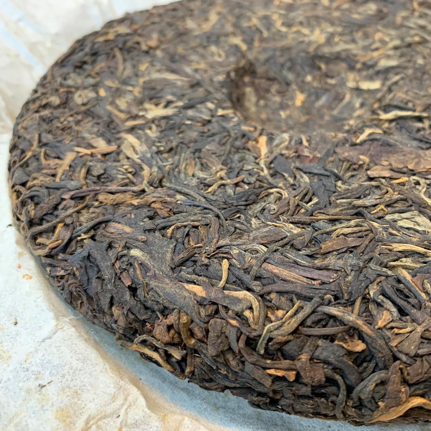 Pu-Erh tea,2014,冰島春韵 Icelandic Spring Rhythm,357g,Raw