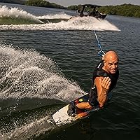 Vista 5 de Hyperlite Baseline Wakeboard + Remix Bindings Wakeboard Paquete - Perfecto para principiantes a ciclistas intermedios