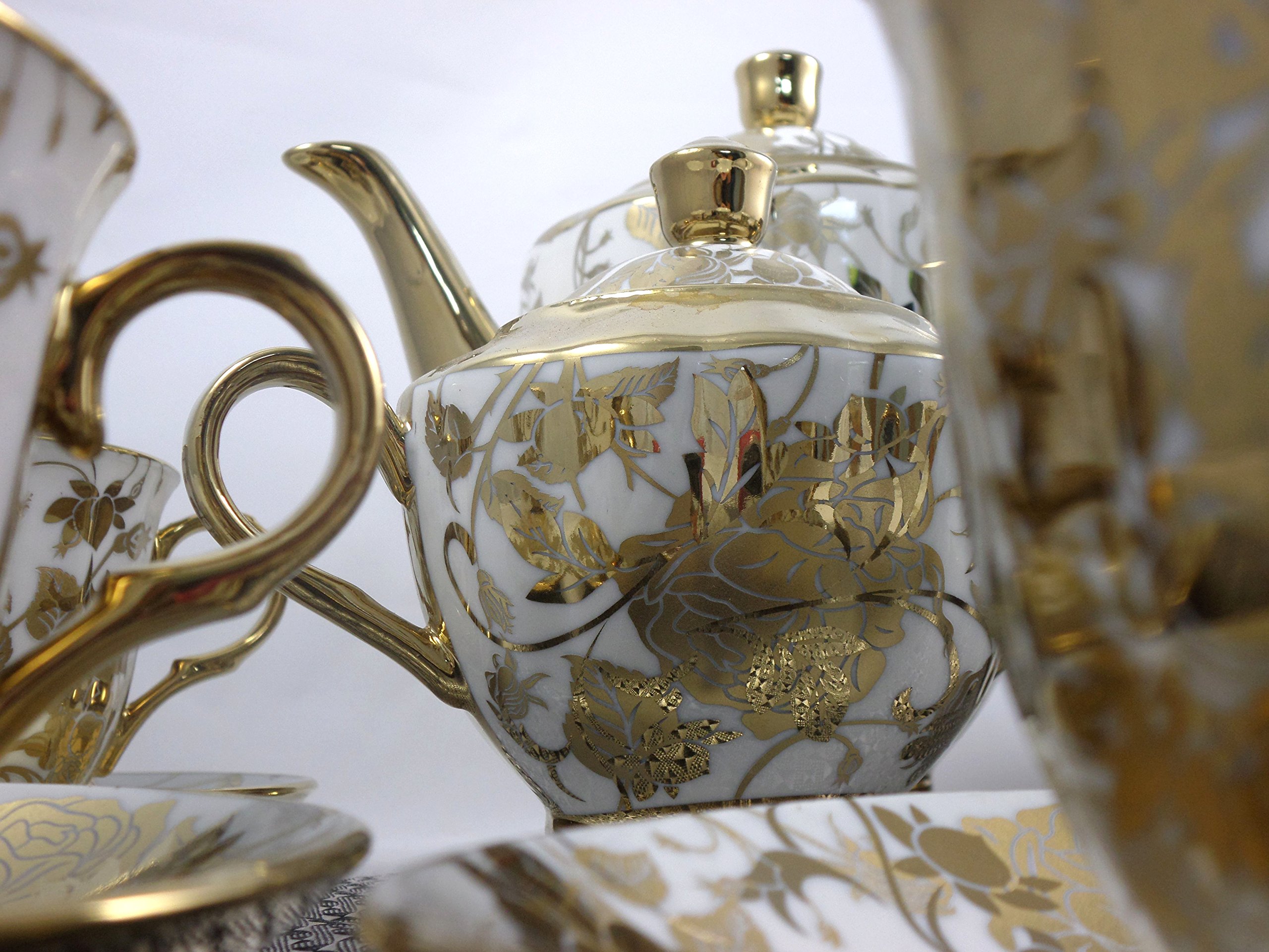 ELIH Porzellan - Servizio da tè/caffè in porcellana"serie oro", 17 pezzi