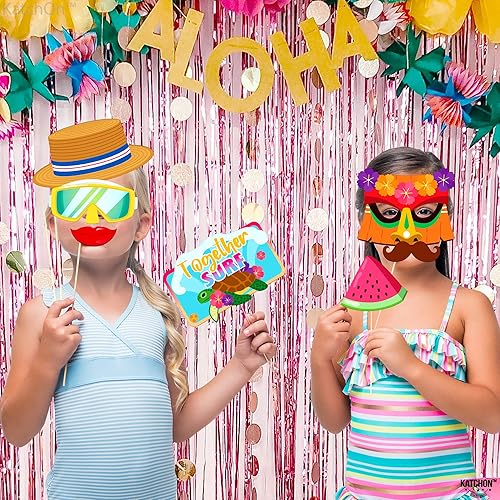 Miniatura 9 de KatchOn, Accesorios tropicales hawaianos para cabina de fotos  Paquete de 31, decoraciones de fiesta Luau  Accesorios de cabina de fotos Luau para