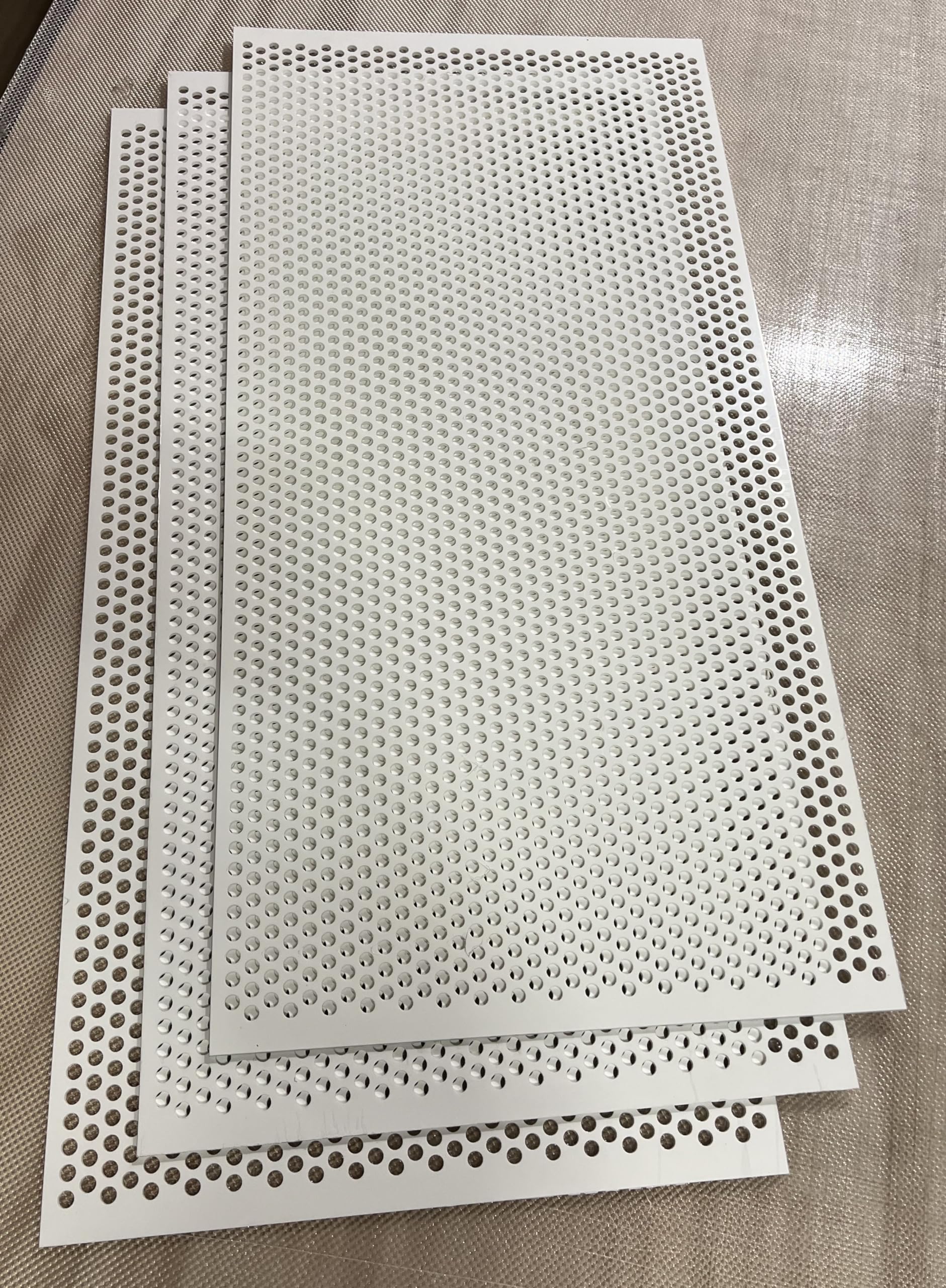 2'x4' Perforated Tiles-3 Pack White