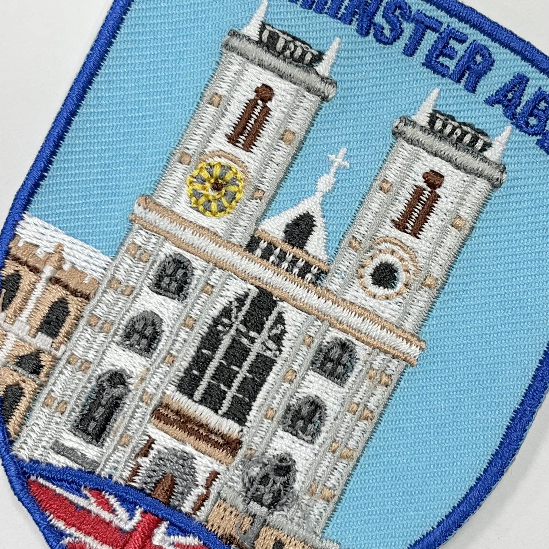 KAWS TOKYO FIRST 刺繍ワッペンセット CHUM 全種6つセット KAWS TOKYO FIRST 刺繍ワッペンセット CHUM 全種6つセット