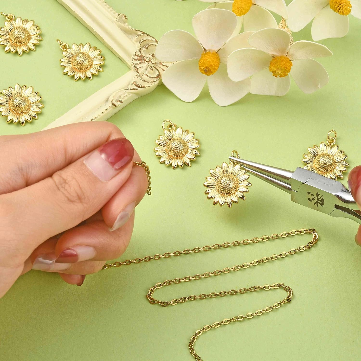 KitBeads 18k Real Gold Plated Daisy Charms - Brass Floral Sunflower Mini Chrysanthemum Flower for Jewelry Making Bulk (10pcs) - Image 5