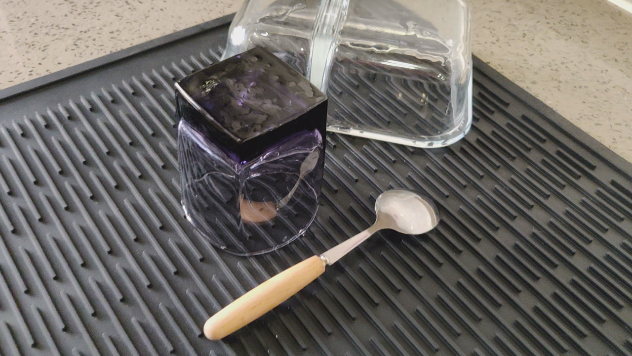 KitchenRaku Égouttoir En Silicone Résistant à La Chaleur, Dessous De Plat Antidérapant En Silicone