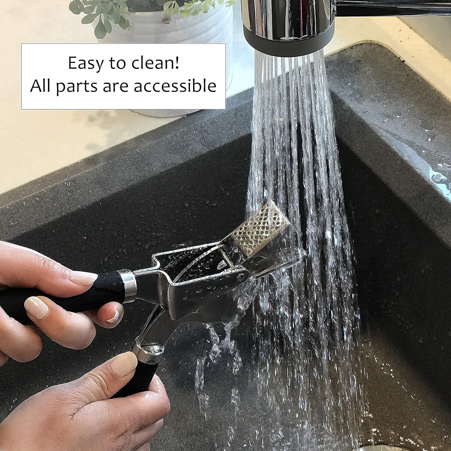 MiTBA Garlic Press set- Professional Stainless Steel Mincer, User Friendly With Non-Slip Handles Easy To Clean, And Highly Durable. Crusher Silicone Tube Peeler & Cleaning Brush Included: Home & Kitchen