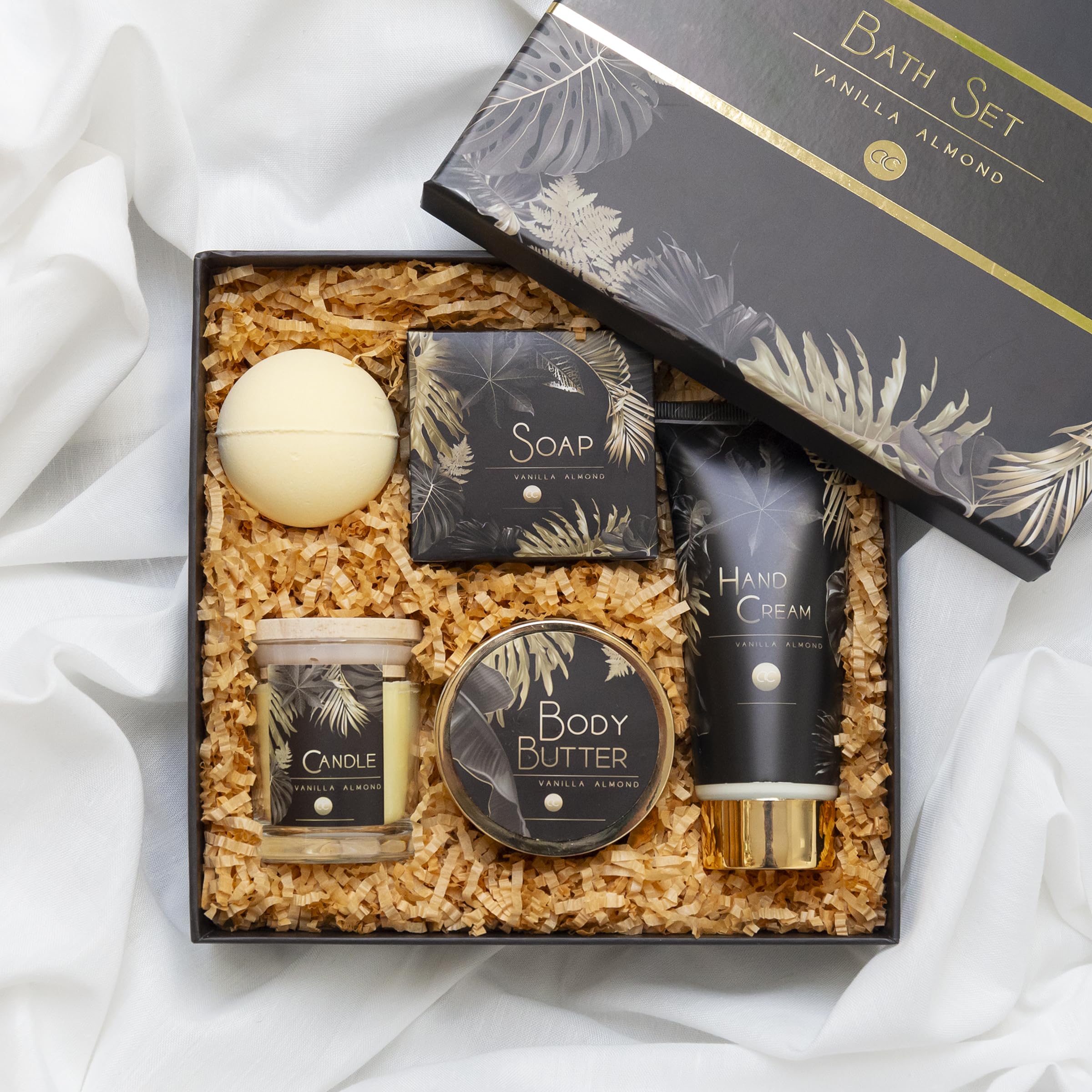 Accentra - Coffret cadeau luxe pour femme 5 pièces – Kit de bain cadeau avec bougie parfumée, savon, crème pour les mains, beurre corporel et bombe de bain – Kit bien-être pour femmes et filles pour