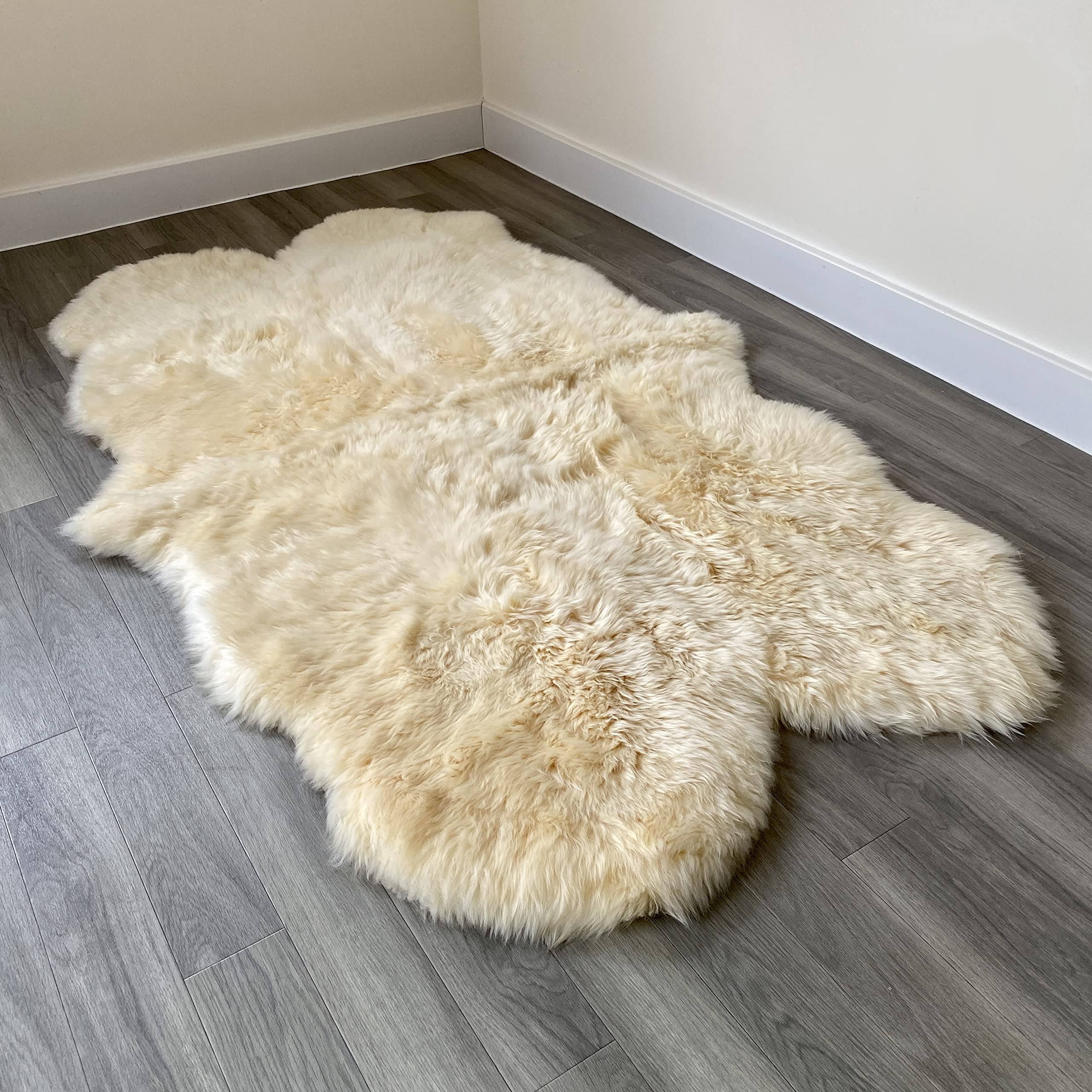 Crème Tapis en Peau de Mouton avec Extra épais et Doux en Laine – 1–8 Sheepskins, Quad Fleeced Sheepskin: 190x120cm (75"x47")
