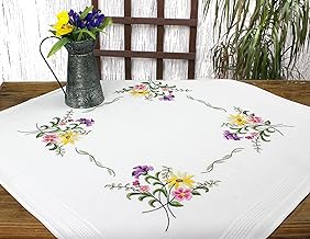 Kamaca Kit de broderie, magnifique napperon « fleurs – feu d’artifice » avec magnifiques fleurs jaunes, violettes et roses, motif à broder au point de tige et passé plat, 100 % coton, grande qualité, prêt à broder, 80 cm x 80 cm