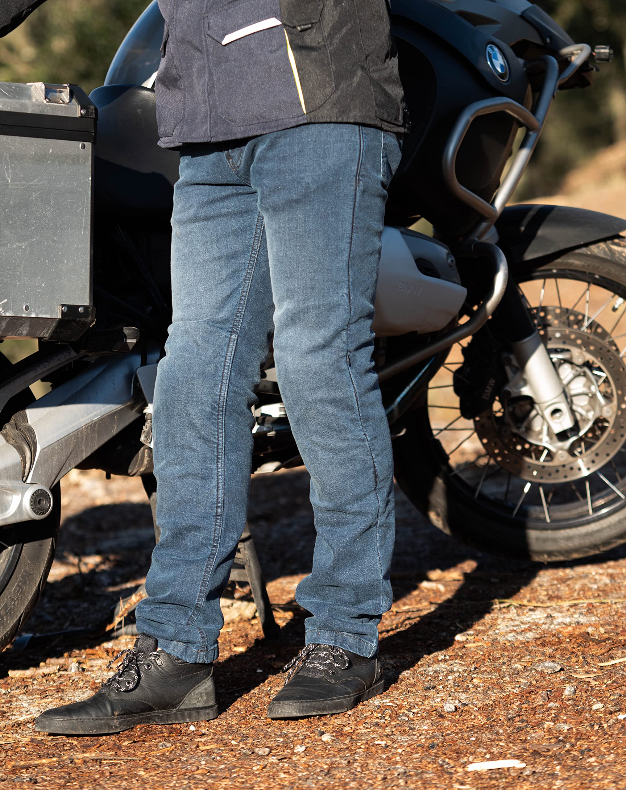 Town | Dżinsy Moto z podszewką z włókna Kevlar dla maksymalnej ochrony | Moto Męskie spodnie z homologacją CE z ochraniaczami poziomu 2 wymiennymi i tkaniną dżinsową - Akcesoria Moto, Czarny Jean, XXL