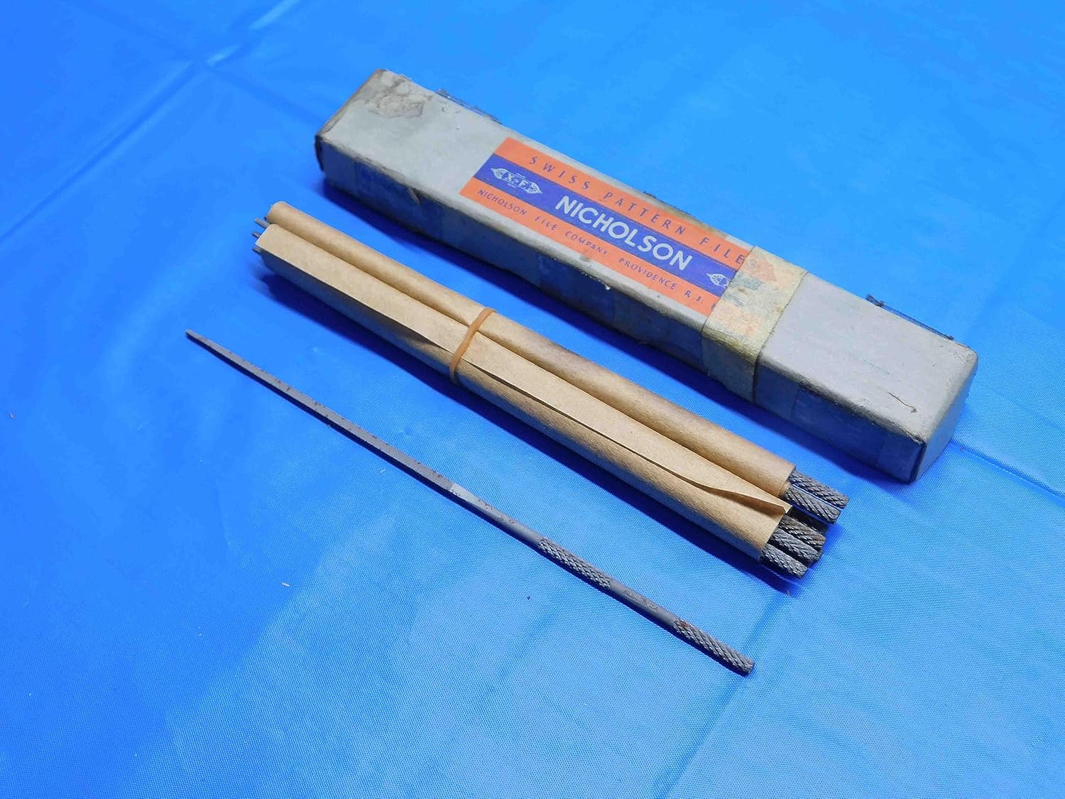 12pc New Nicholson 5 1/2" #0 Square Swiss Pattern Needle File Checkered Handle - AW0355LVR