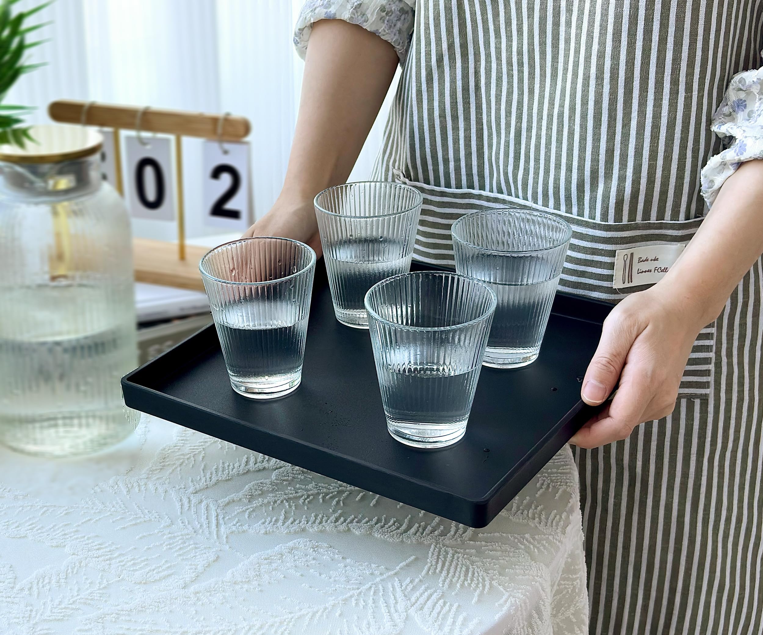 Vassoio quadrato nero, 28 cm, confezione da 3 vassoi decorativi per bagno, tavolino, comò e piano di lavoro della cucina, vassoio nero per decorazioni domestiche, gioielli, trucco e snack