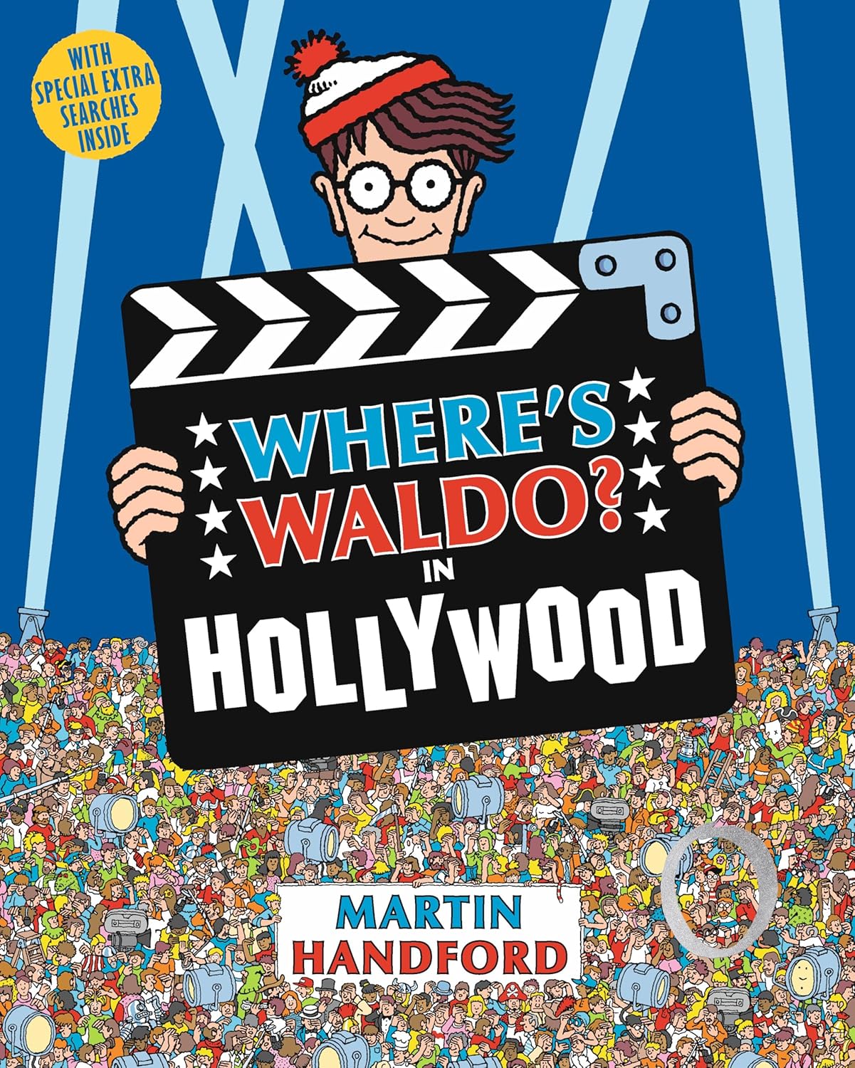 Where's Waldo? In Hollywood: (A Hidden Object Activity Book with Search & Find Puzzles and Spot-the-Difference Game - a Perfect Gift & Travel Companion for All Ages)