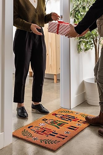 Miniatura 2 de Now Designs Tapete de fibra de coco natural con diseño de cascanueces navideños, parte trasera de vinilo, 18 x 30 pulgadas, 18 pulgadas de ancho x