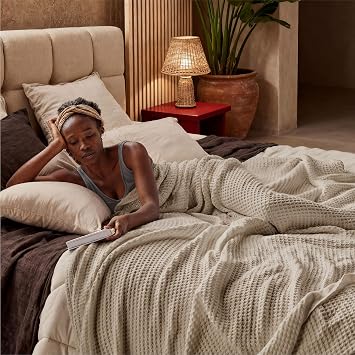 Bedsure 100% Cotton Taupe Blanket Queen Size for Bed - Cooling Breathable and Soft for Summer, Thick Cozy Waffle Weave Blanket Gifts for Women, 90x90 Inches