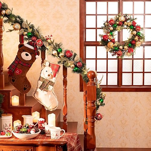 Miniatura 7 de Valery Madelyn Guirnalda de Navidad preiluminada con luces para repisa, guirnalda de Navidad iluminada de 6 pies con bolas rojas verdes y doradas