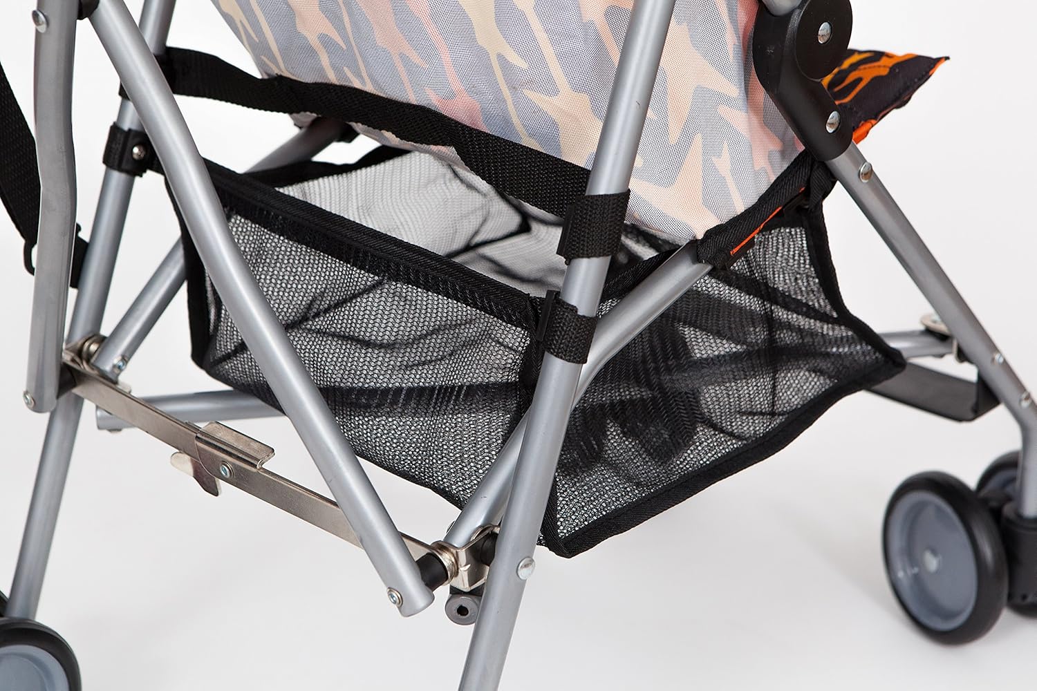 Pantera Ultralight Umbrella Stroller, with Canopy, and Shoulder Strap by daphyls