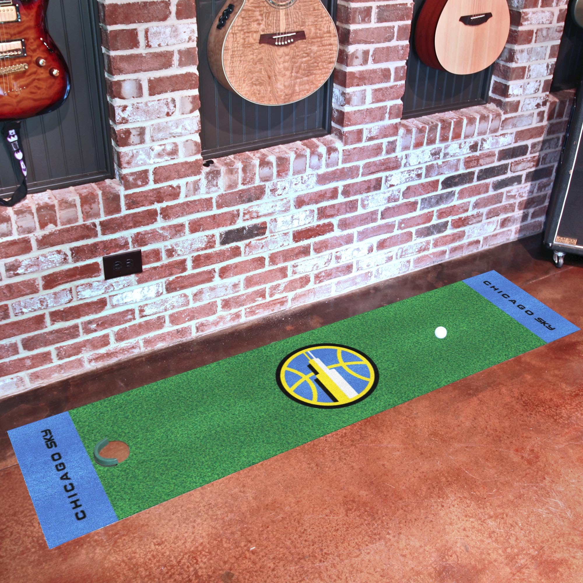 FANMATS 44749 WNBA - Chicago Sky Putting Green Mat | Green | 18