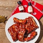 Thoughtfully Gourmet, Western-Themed BBQ Ensemble cadeau de sauce et de ruches, saveurs inclure le miel BBQ, Montréal BBQ Rub, et plus encore, grand cadeau pour les hommes, ensemble de 12