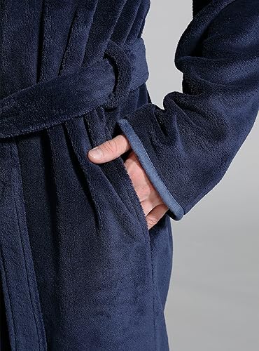 Vista 4 de SlumberMee Bata de felpa de forro polar para hombre con capucha, ultra suave, esponjosa, longitud completa, larga con bolsillos, abrigo de casa