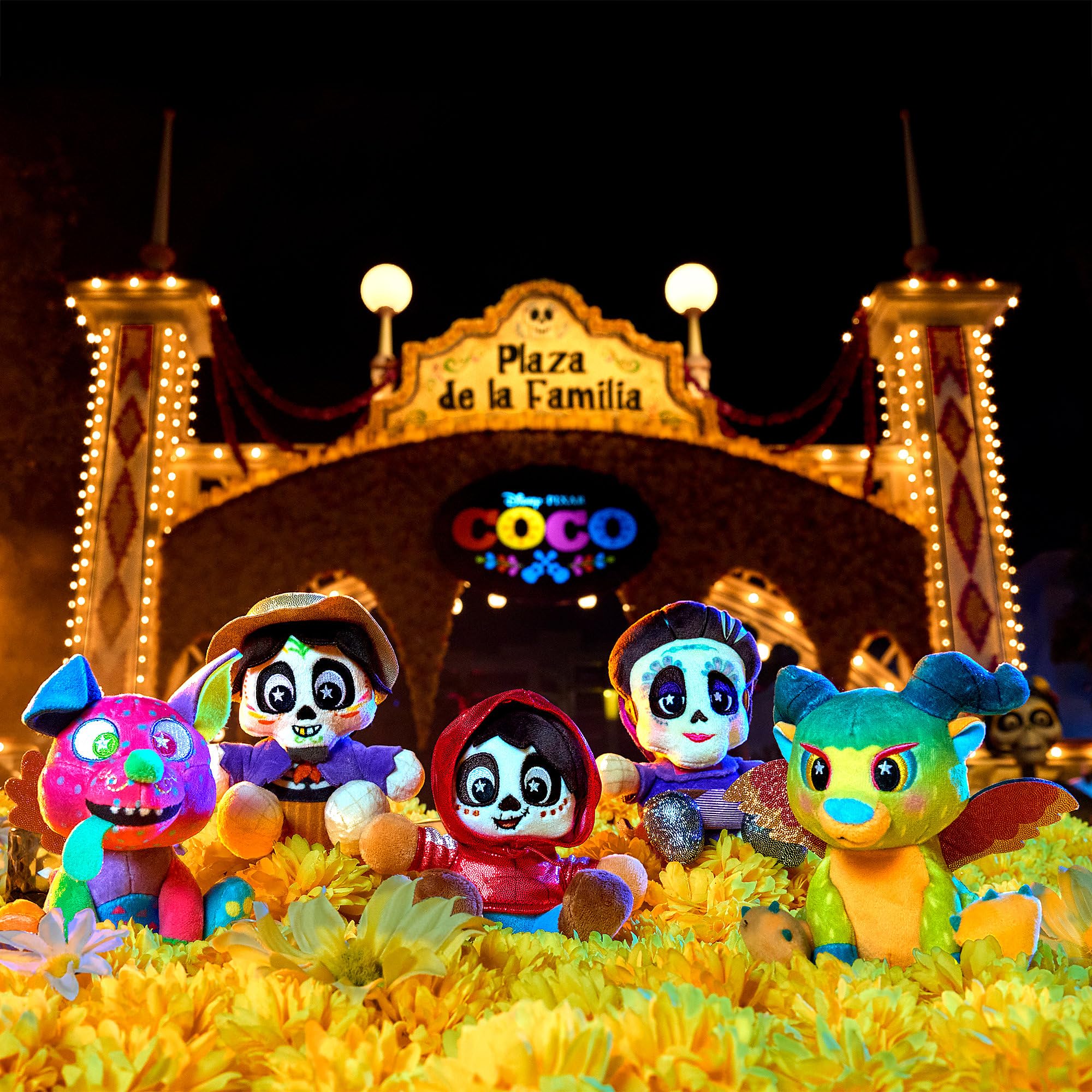 Amazon.com: Disney Store Official Coco Wishables Shimmer Series