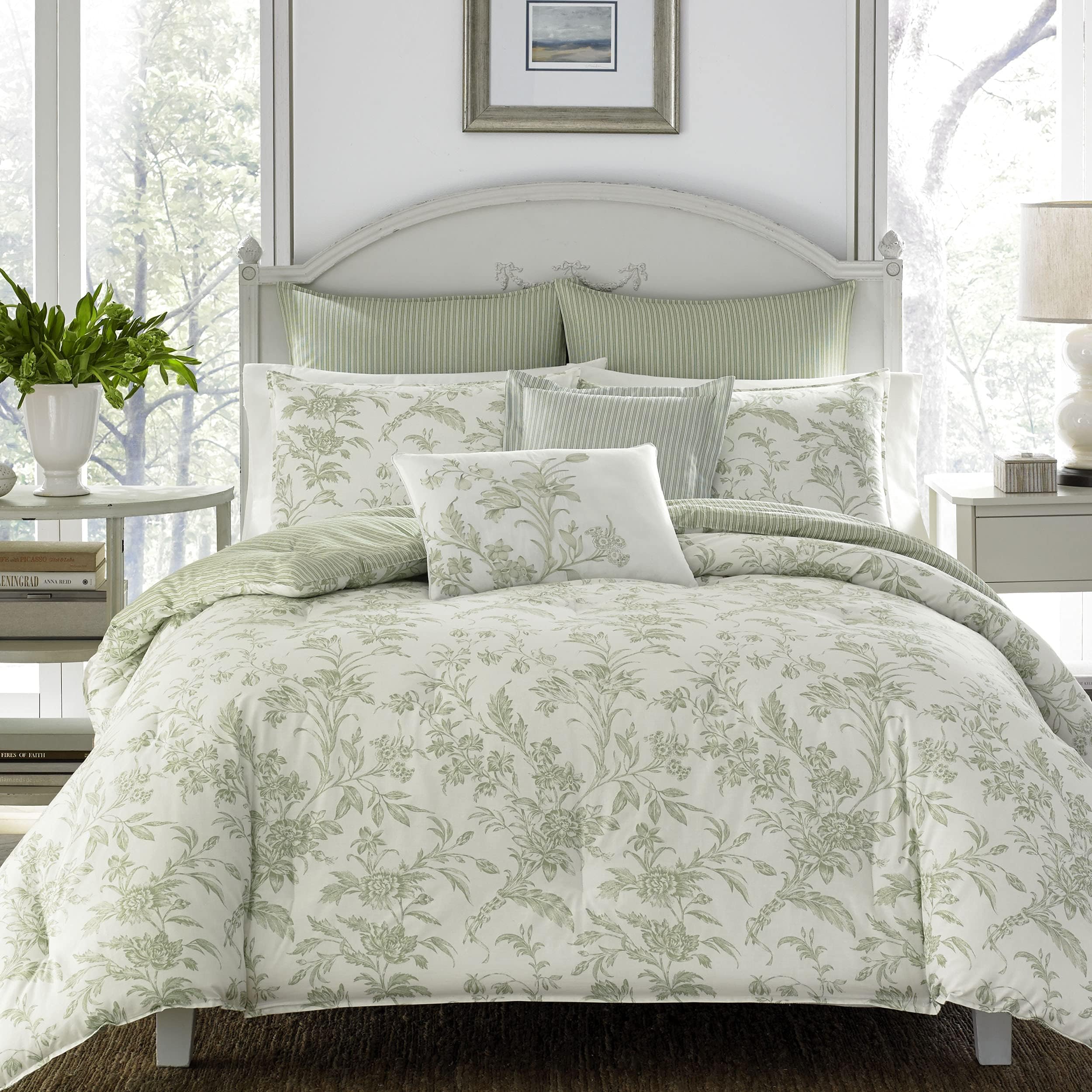 Laura AshleyHome - Twin Duvet Cover Set, Reversible Cotton Bedding, Includes Matching Sham with Bonus Euro Sham & Throw Pillows (Natalie Green, Twin)