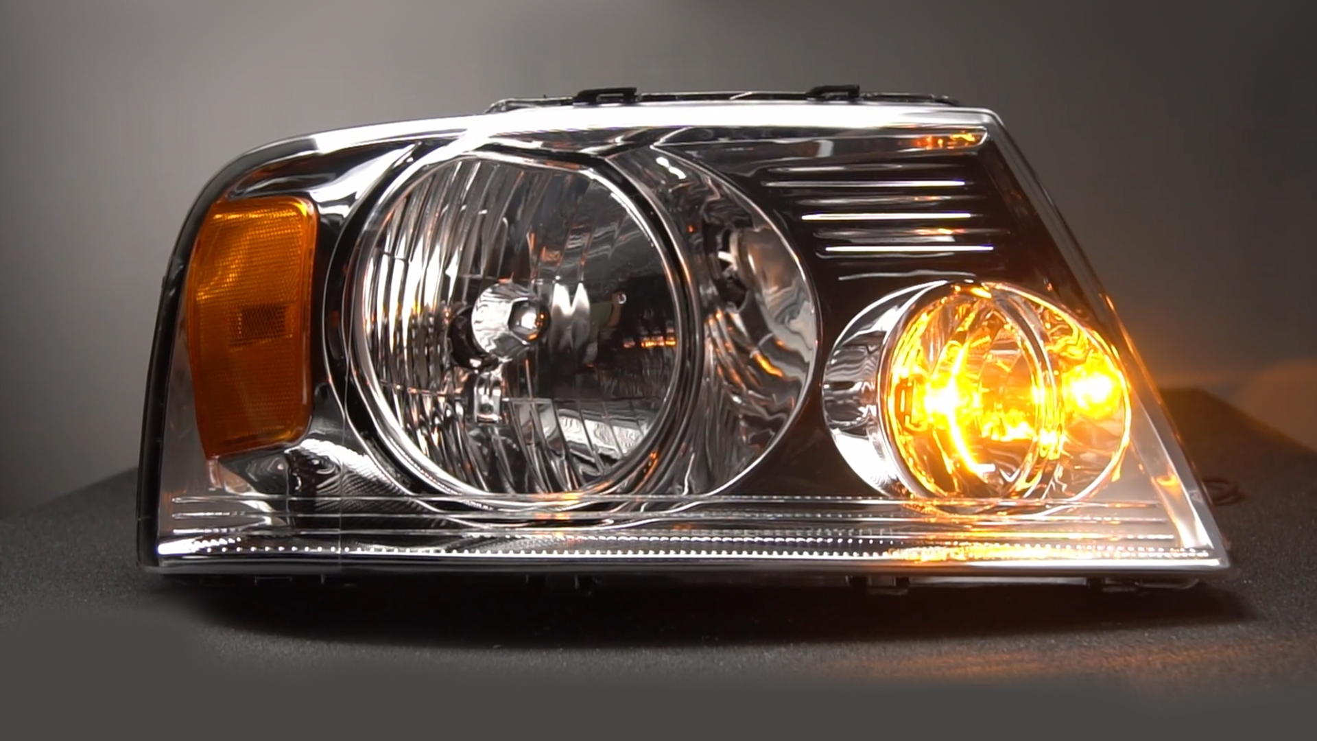 物*X様 FaB Light & Shadow Convention Exclu Light & Shadow Convention Exclusive Box : r/FleshandBloodTCG