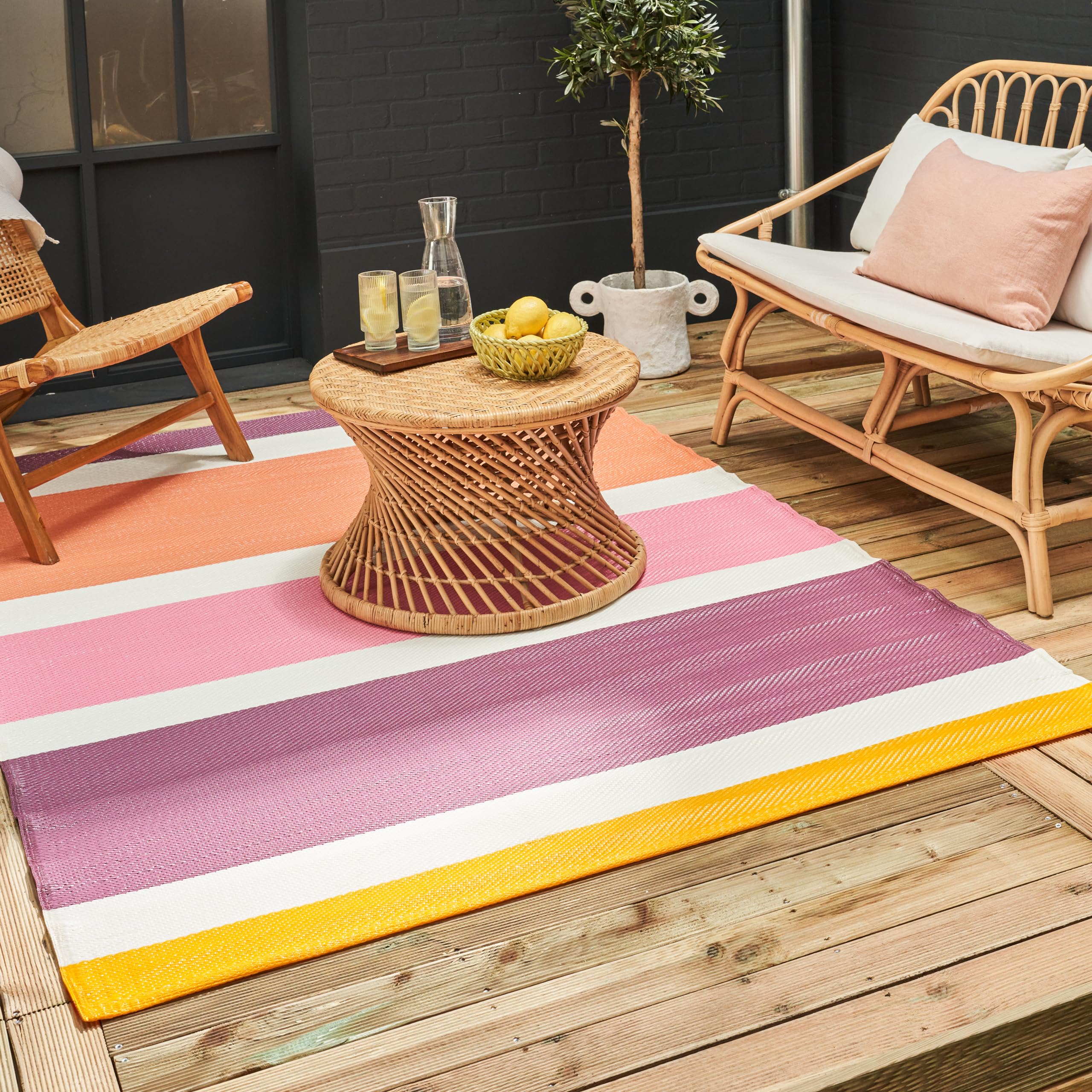 THE RUGS Rainbow Collection Outdoor Rug - Easy to Clean, Waterproof Plastic Outdoor Rugs for Garden, Patio, Balcony, Camping - Vibrant Plastic Straw Rug - Striped Pink/Orange, 150x220