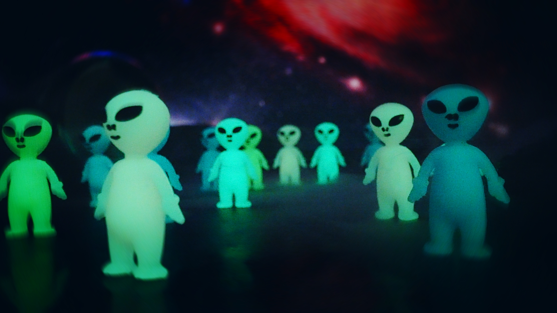 Amazon.com: CroBlissful 100 Pcs Mini Alien Figures to Hide and