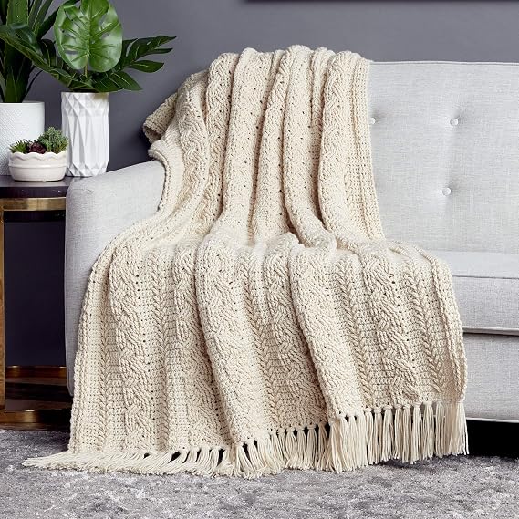Noyiyu Caron One Pound Yarn - 2 Pack with Pattern Cards in Color (Off White)