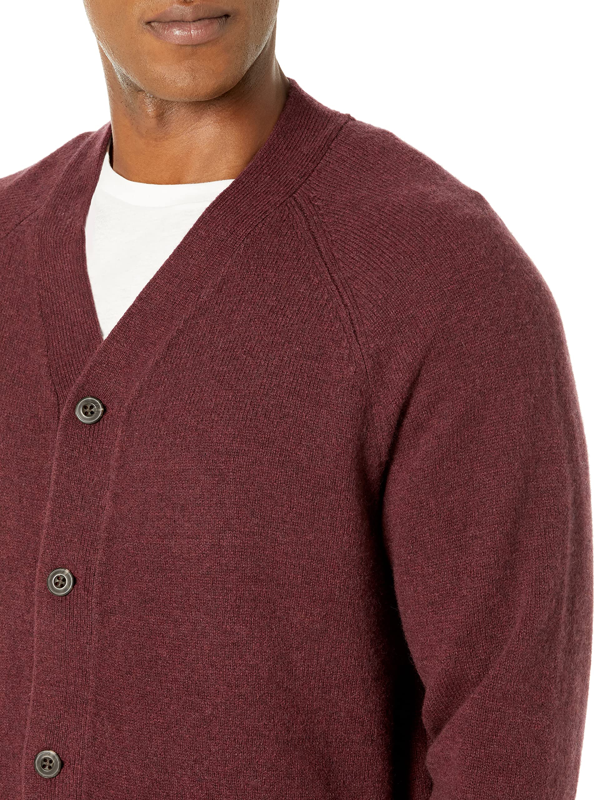 Amazon Essentials Uomo Maglione Cardigan con Scollo A V in Lana di Agnello con Tasche (Precedentemente Goodthreads)