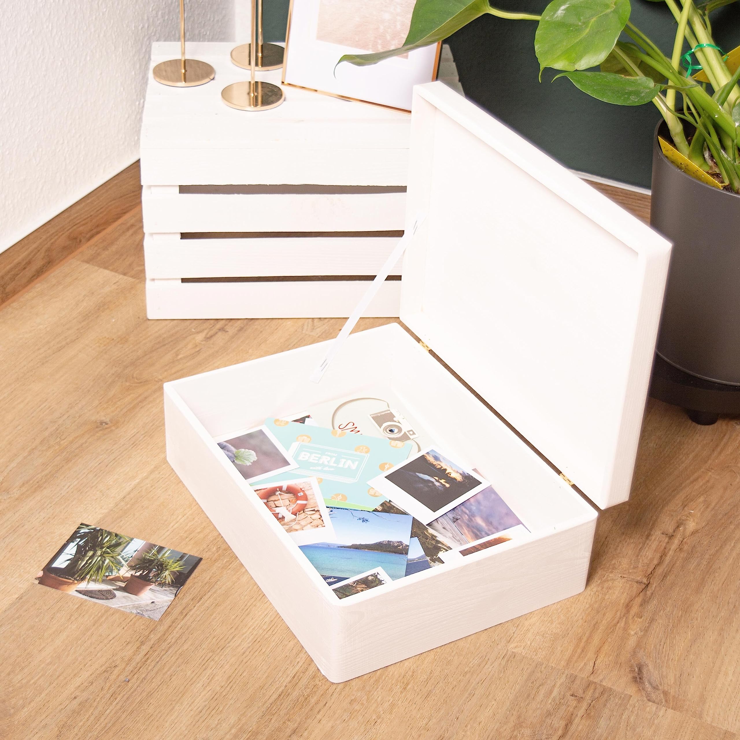 LAUBLUST Personalisierte Hochzeitskiste Erinnerung mit Herzen - Hochzeits Erinnerungsbox mit Gravur - Willich Serie | Erinnerung Hochzeit - FSC® (Weiß ohne Verschluss, ca. 40 x 30 x 14 cm | L)
