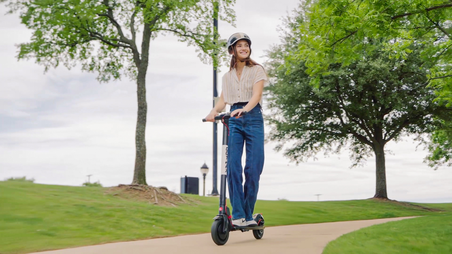 Amazon.com: Gotrax GXL V2 Electric Scooter, 8.5