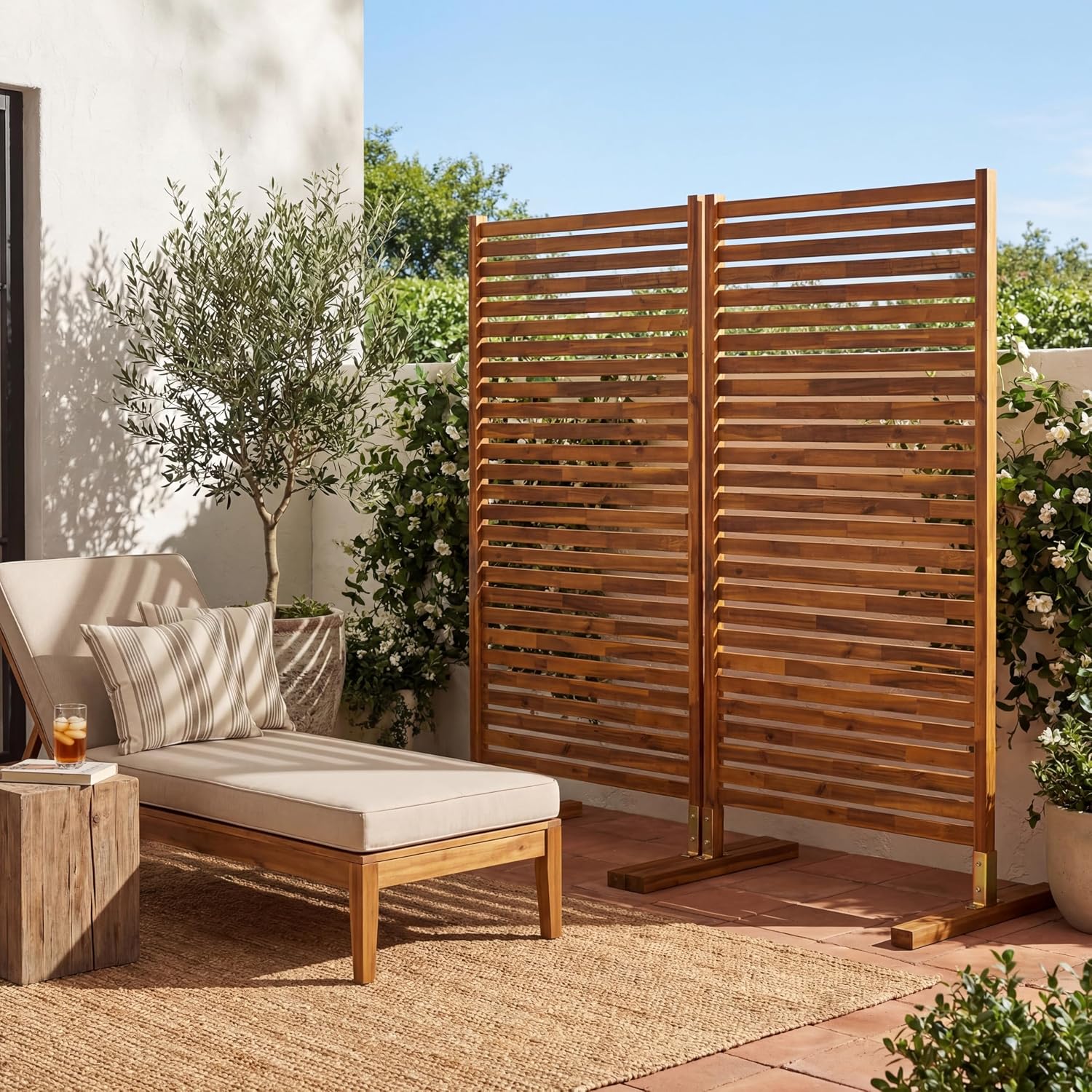 JONATHAN Y Solana 36" W x 74" H Coastal Transitional Acacia Wood Slat Indoor/Outdoor Single Panel Room Divider, Natural (DVR2000A)