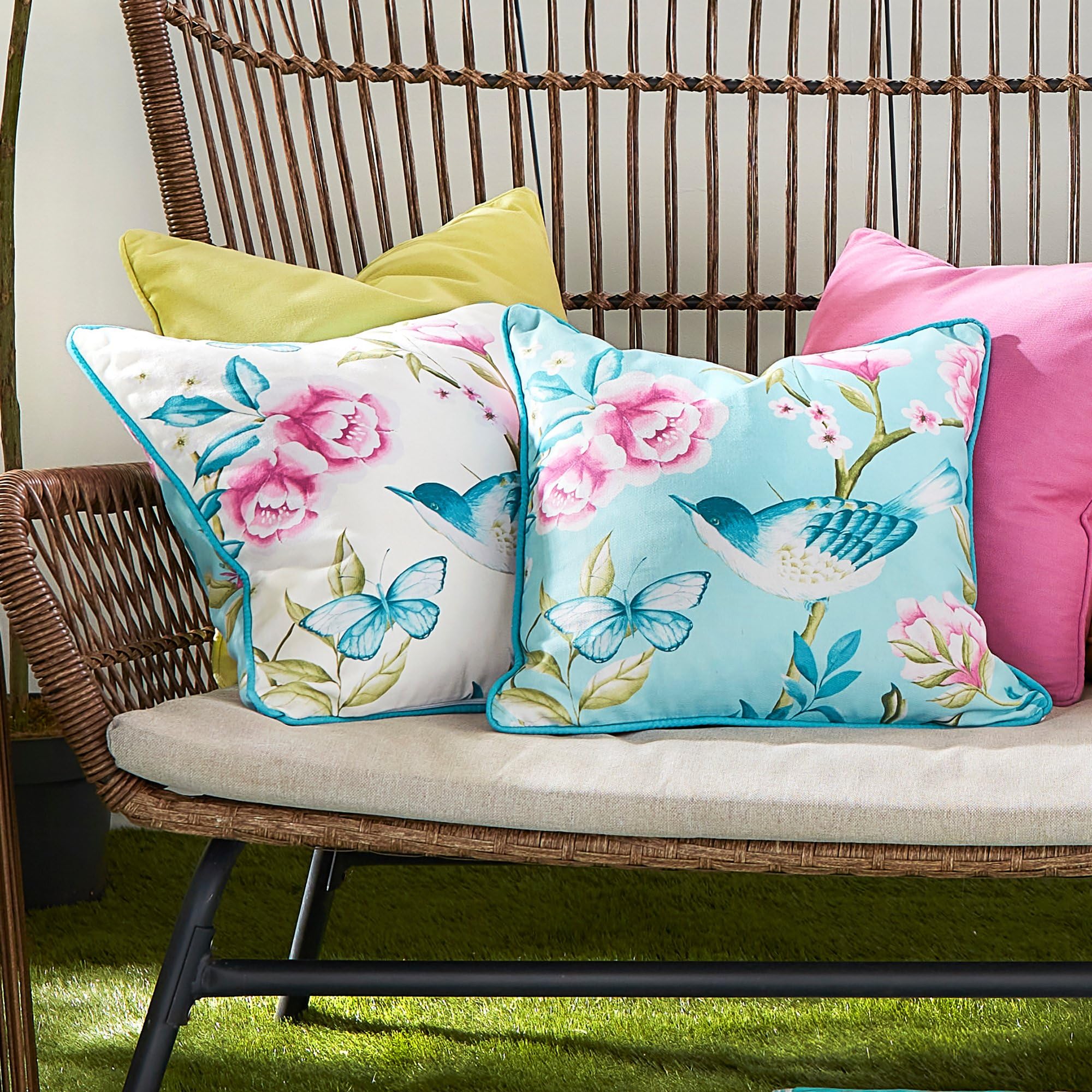 Dreams & Drapes - Filled Cushion - Outdoor Garden Bench Cushion - Blue - 43 cm x 43 cm