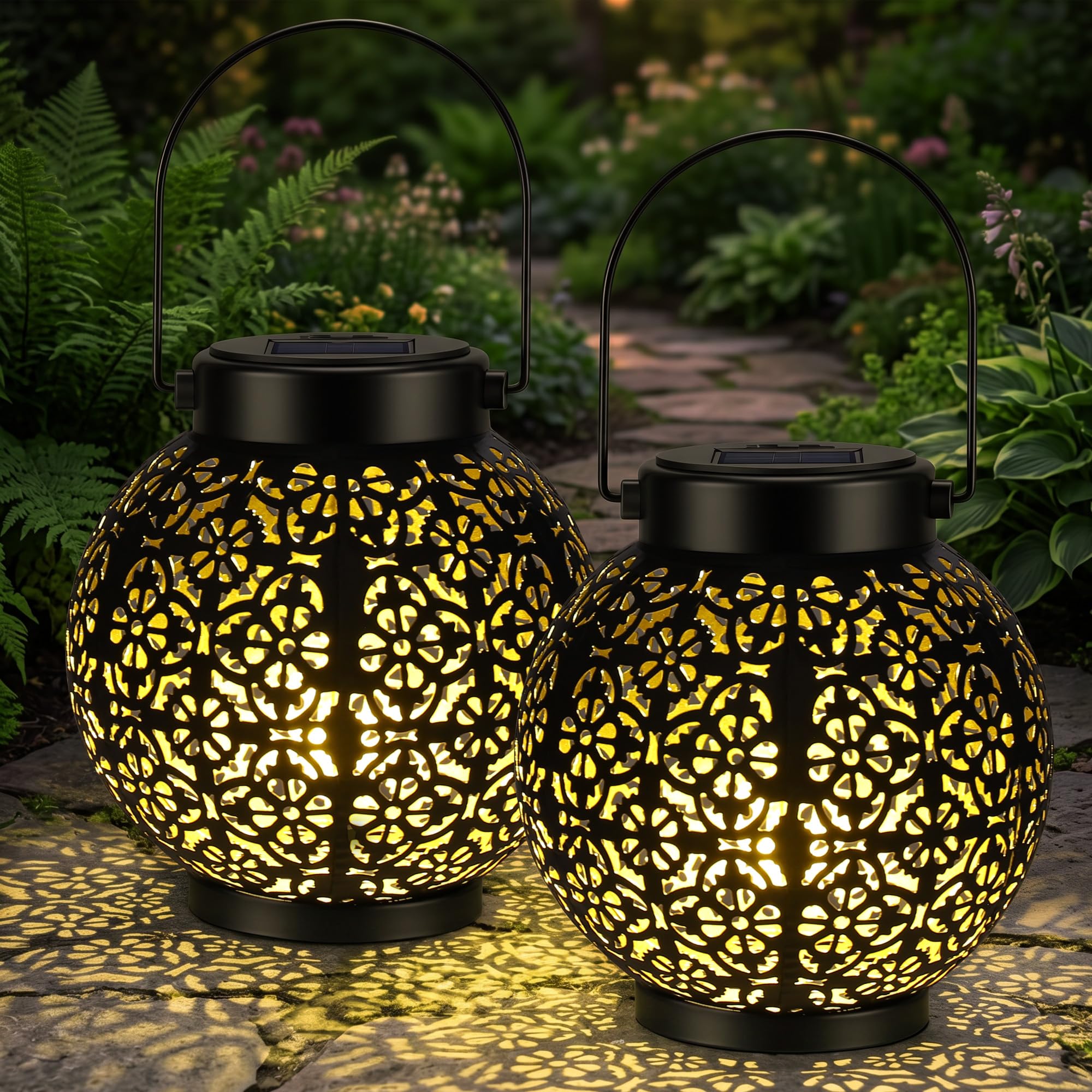 Hanging Solar Lanterns Outdoor Garden, IP44 Solar Garden Lights Outdoor Waterproof, 2Pack Metal Garden Ornaments for Patio Lawn Yard Decor [Energy Class A+++], Gardening Gifts for Gardeners Women Mom