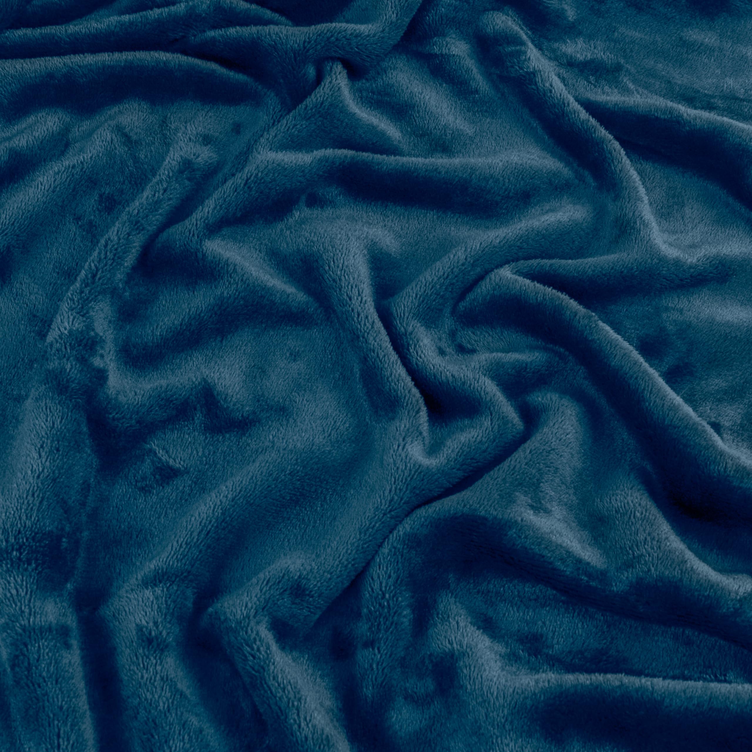 furn. Harrow Fleece Throw - Silky Soft Lightweight Flannel Blanket for Bed or Sofa (Midnight - 140x180cm) - Image 3