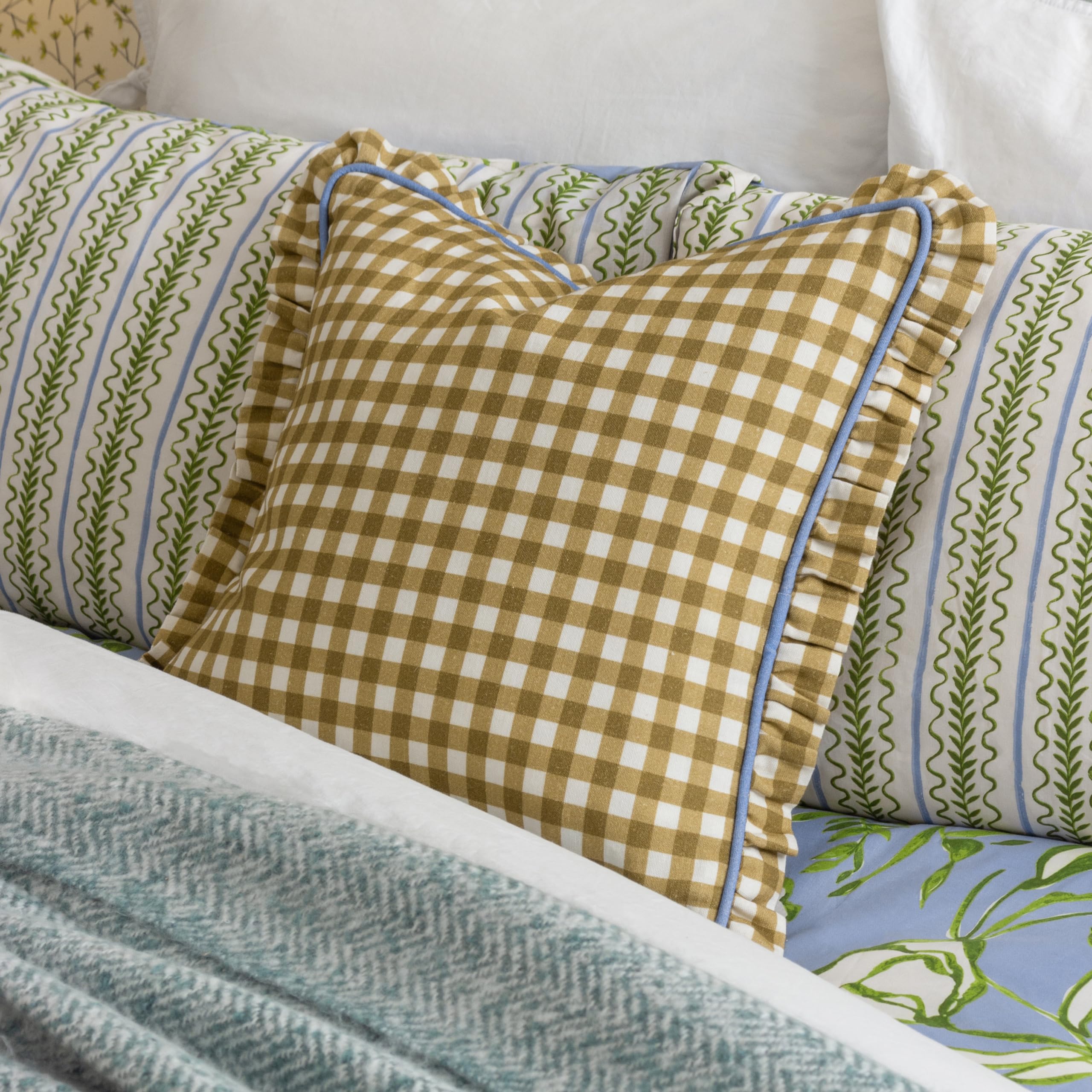 furn. Maude Gingham Cotton Piped Cushion Cover, Gold, 45 x 45 cm (Pack of 1)