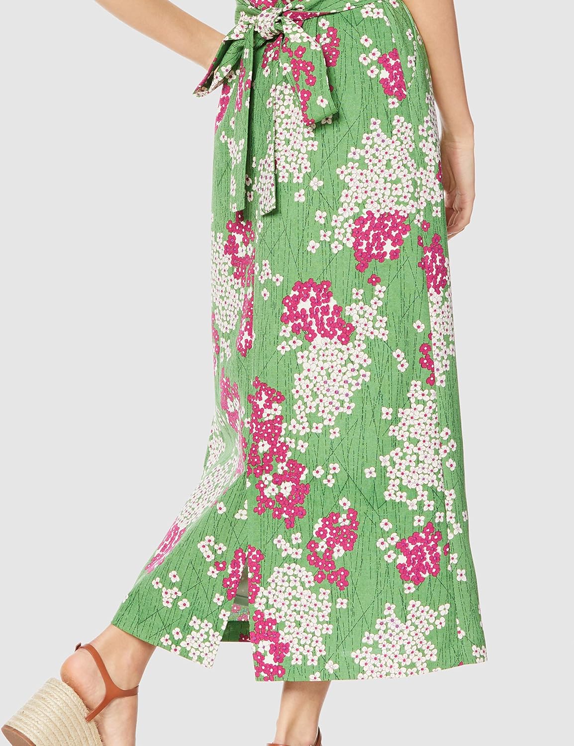 配送員設置送料無料 新品未使用タグ付き リリーブラウン 紫陽花柄iラインワンピース エッセンシャルズ Www Eatforhealth Gr