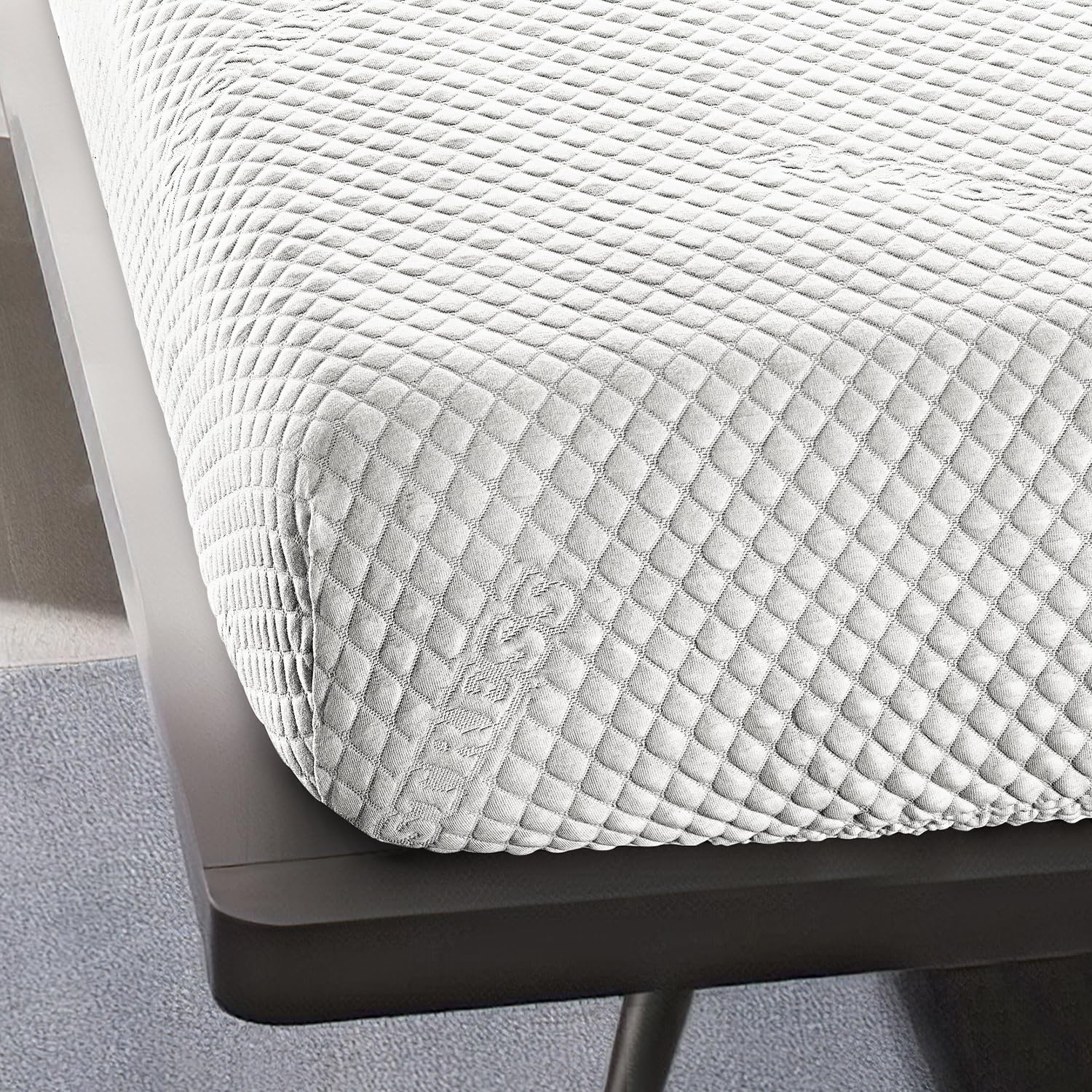 Banzaii Coprimaterasso Matrimoniale Imbottito Antistress Massaggiante,170/180 cm x 190/200 cm, Made in Italy