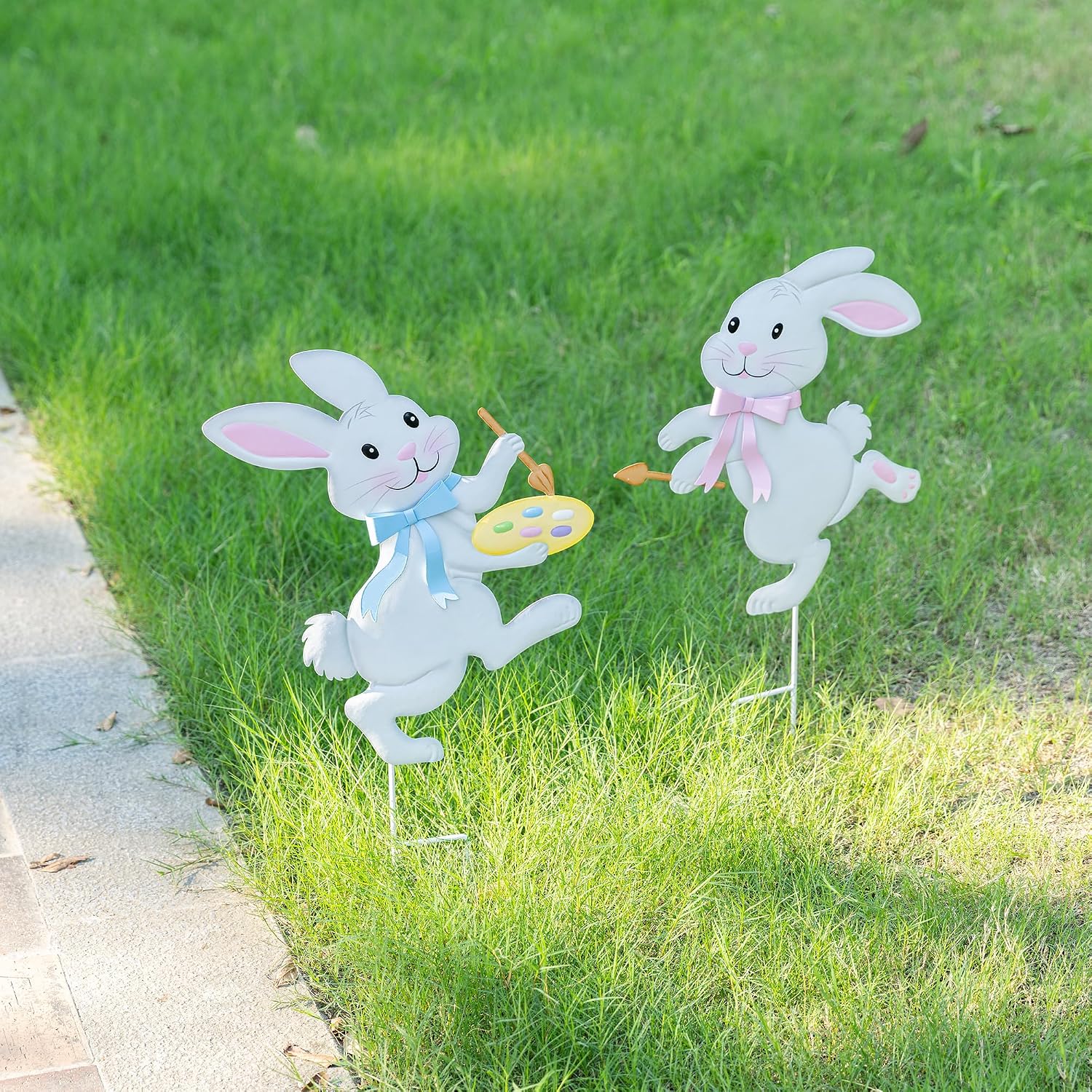 Glitzhome Easter Metal Bunny Painter Garden Stake Set of 2, Easter Decorations Outdoor,Welcome Metal Bunny Painter Yard Sign for Home Spring Outside Garden Front Porch Lawn Backyard