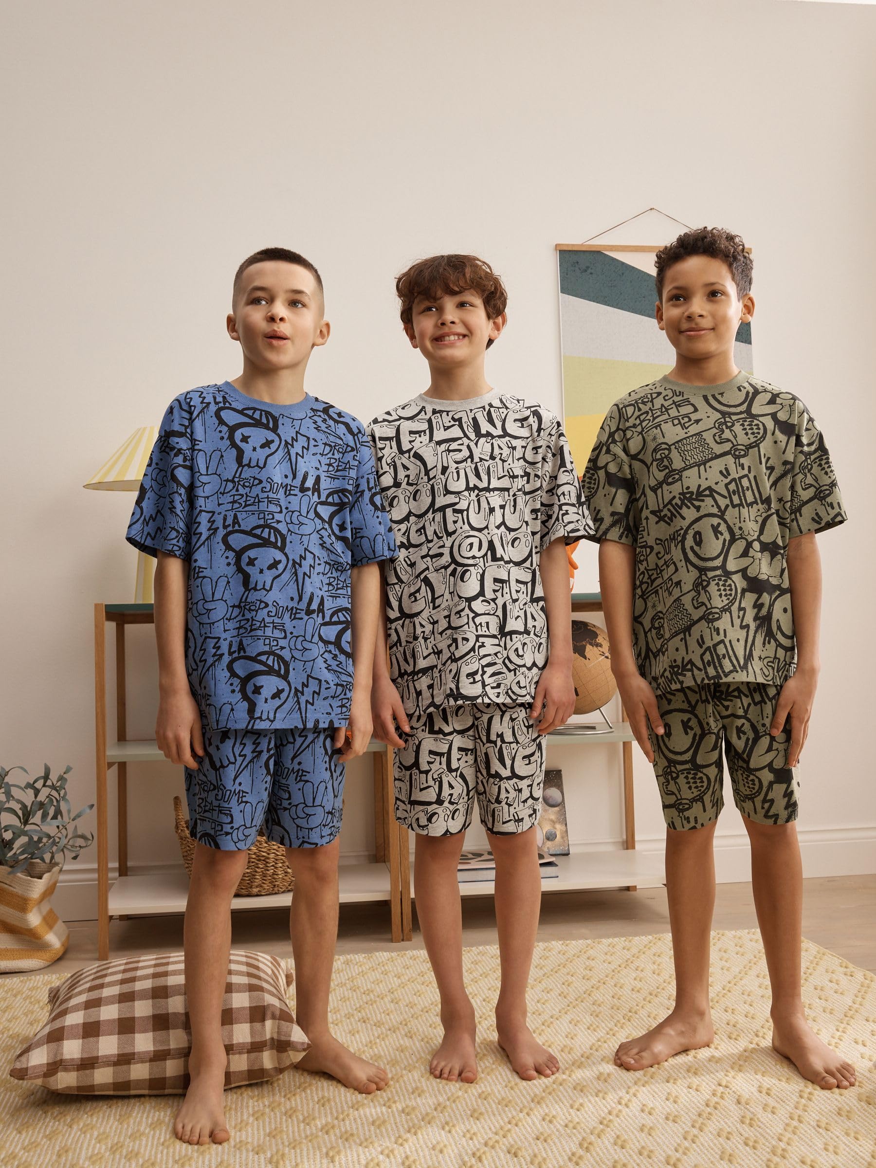 NEXT Jungen Pyjamas mit Shorts aus 100% Baumwolle, 3er-Pack