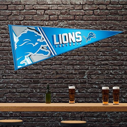 Vista 137 de Rico Industries NFL Football Primary 12" x 30" Felt Wall Décor Pennant - Great for Home/Bed Room/Man Cave Décor