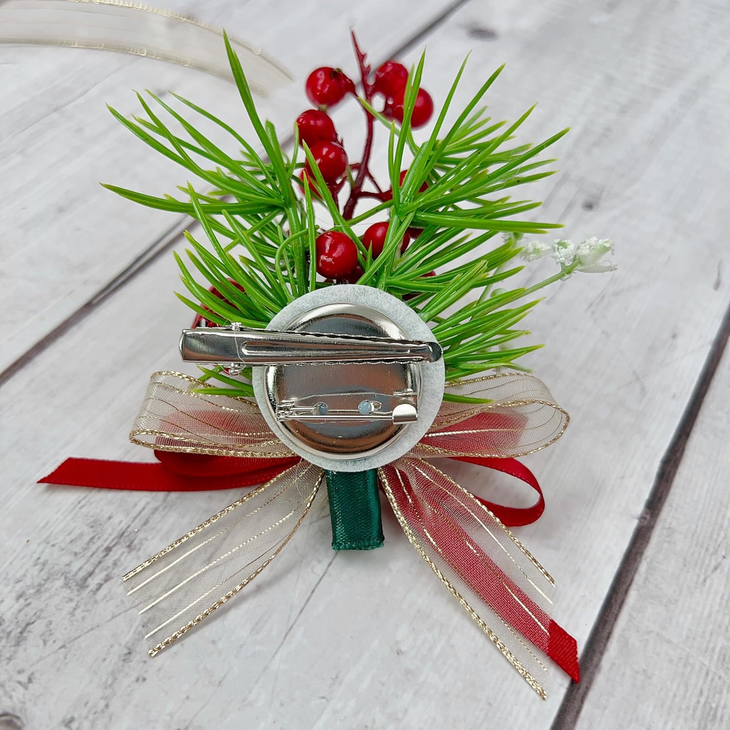 Ansuma Christmas Red Corsage Boutonniere for Women and Men, Pine Cone Berries Flower for Christmas Party Dance Wedding Ceremony Anniversary, Dinner Party, Prom Flowers Vintage Wedding (Set)