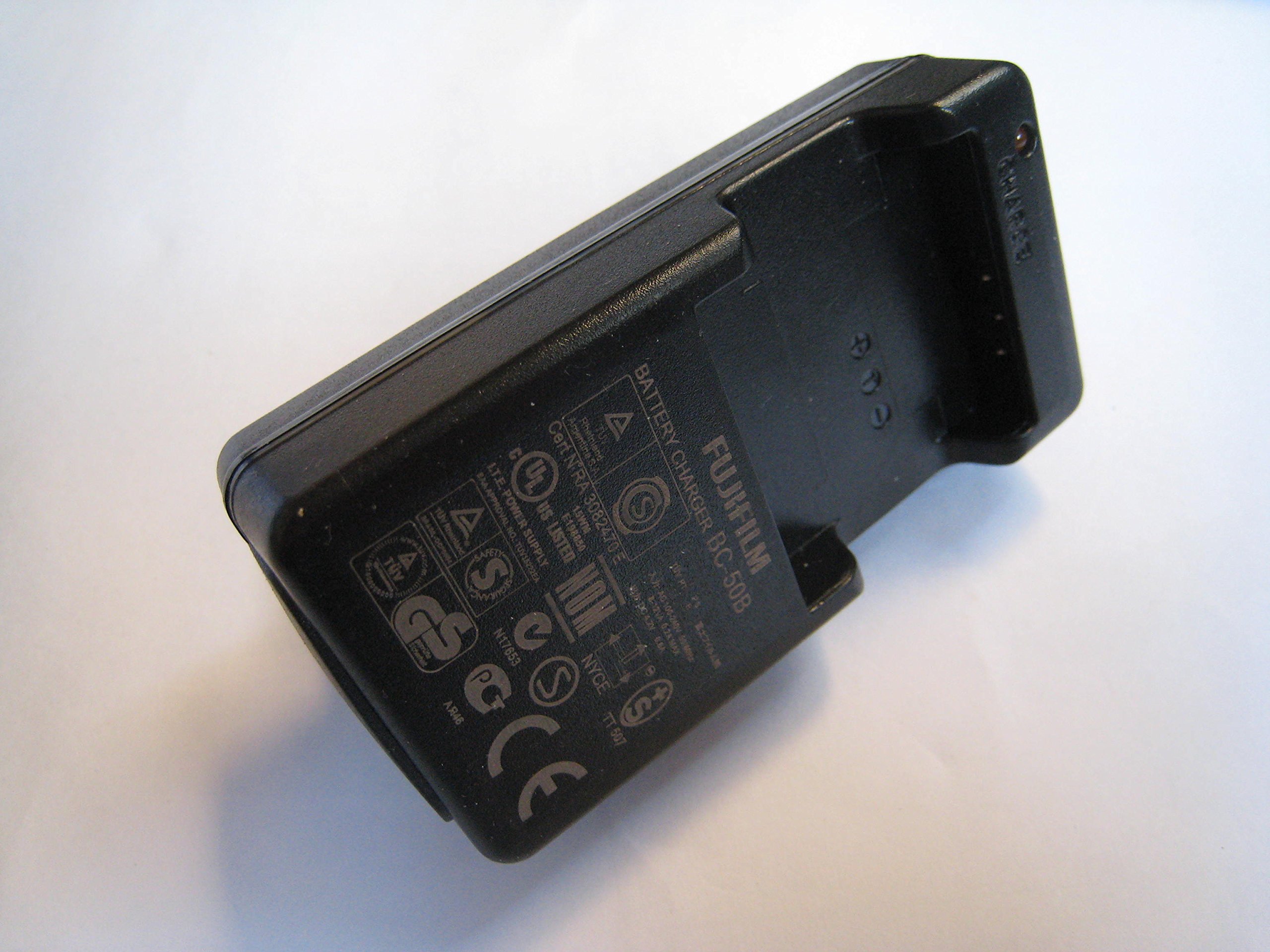 FUJIFILM GFX50Sⅱ 予備バッテリー+バッテリーチャージャー Amazon | 富士フイルム(FUJIFILM) バッテリーチャージャー バッテリー