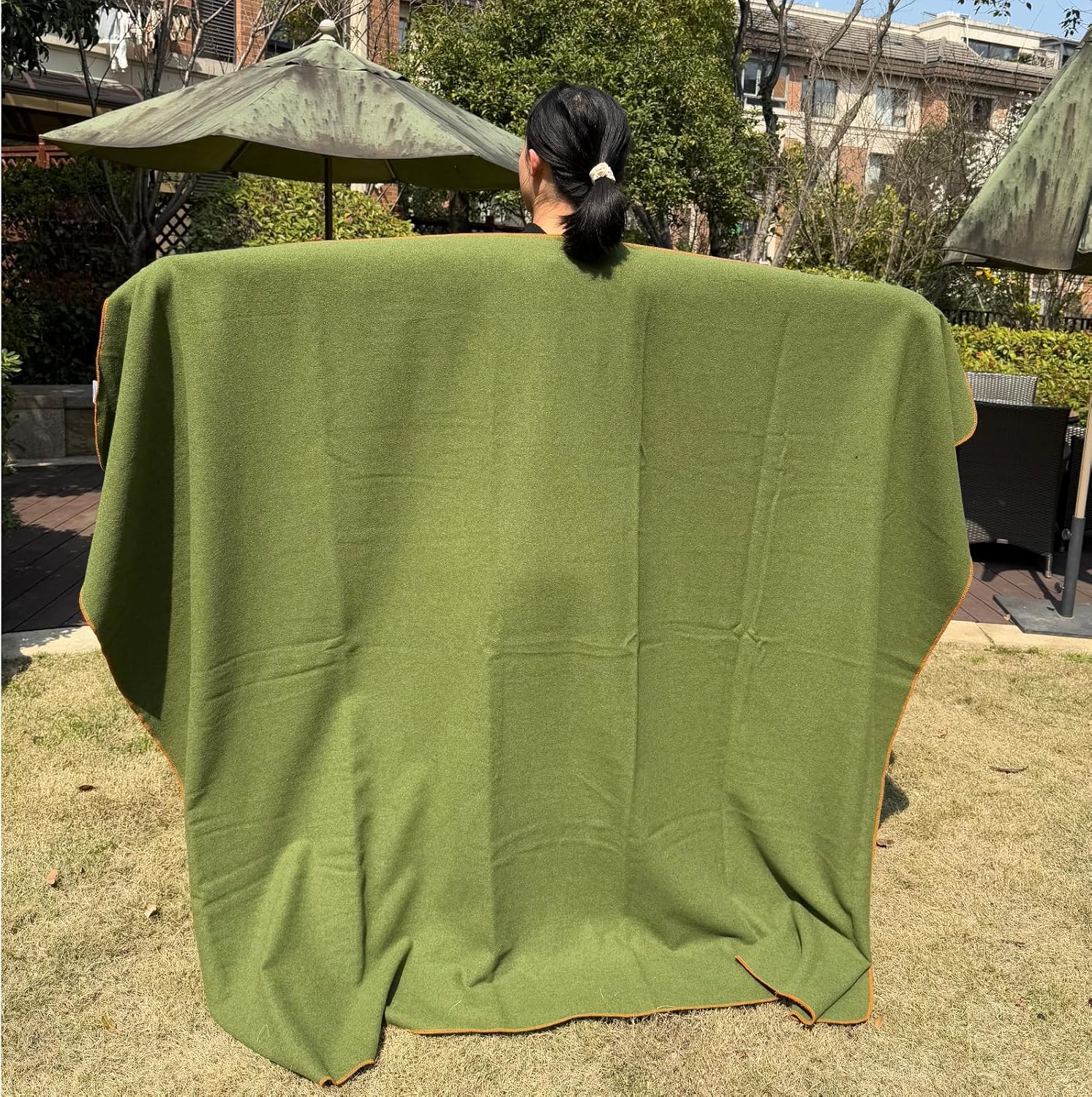 Military Wool Blanket – 80% Wool Camping Blanket, Large Warm Army Wool Blanket for Camping, Picnic, Travel & Emergency, Durable Outdoor Blanket for Truck & Cabin (62" x 86")