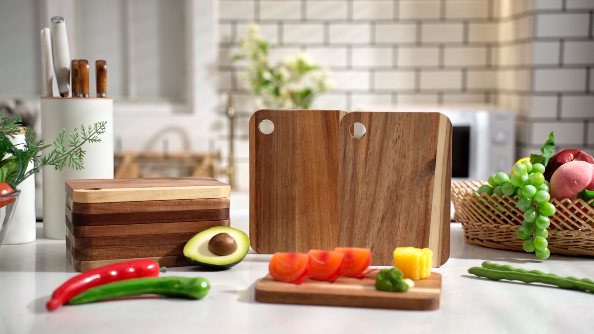 Acacia Wood Cutting Board -16x12" Round Cutting Board With Handle-charcuterie Boards-Serving