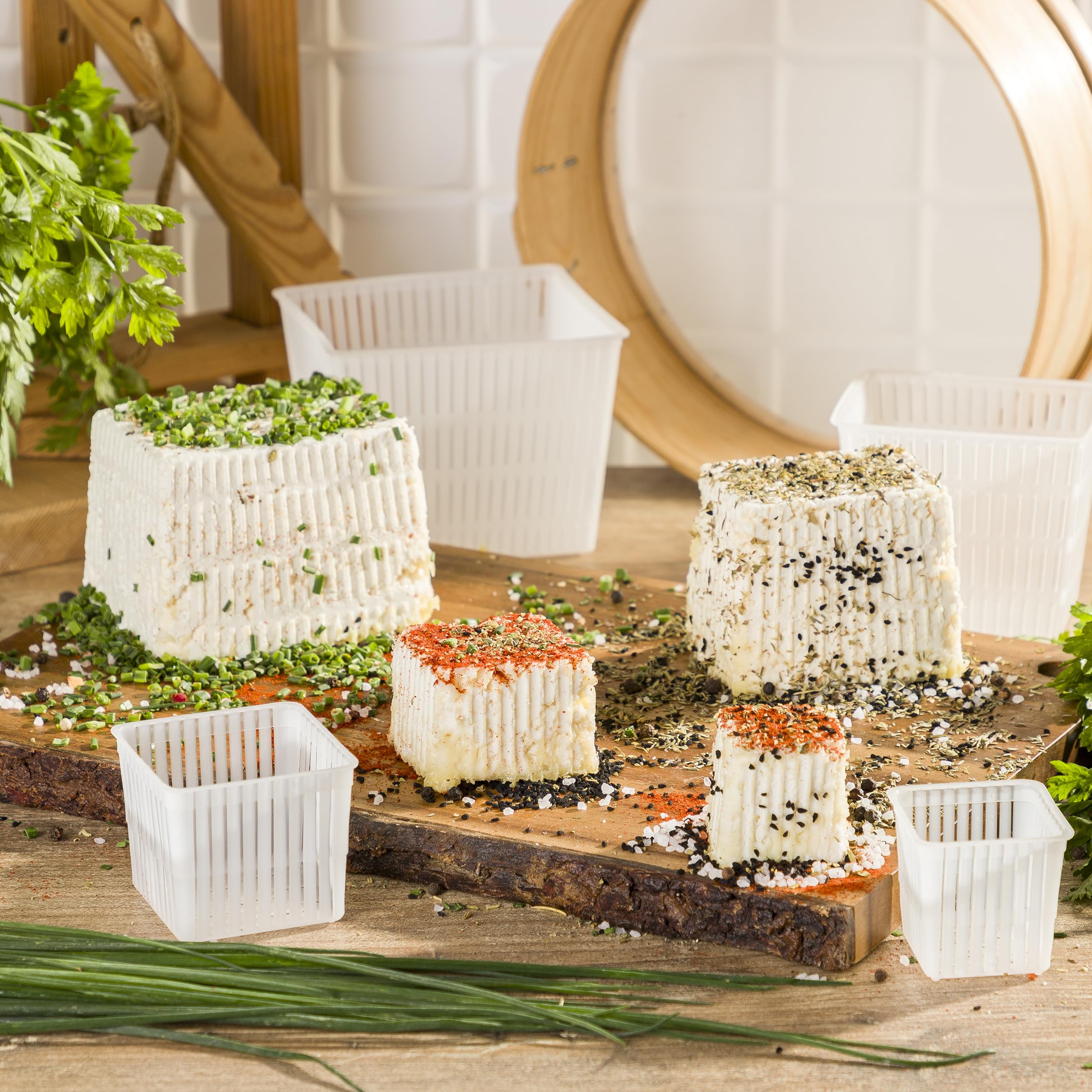 10 x Käseform 5.6 x 4.9cm – Variationen | Kunststoff-Käseform | Korb für Käse