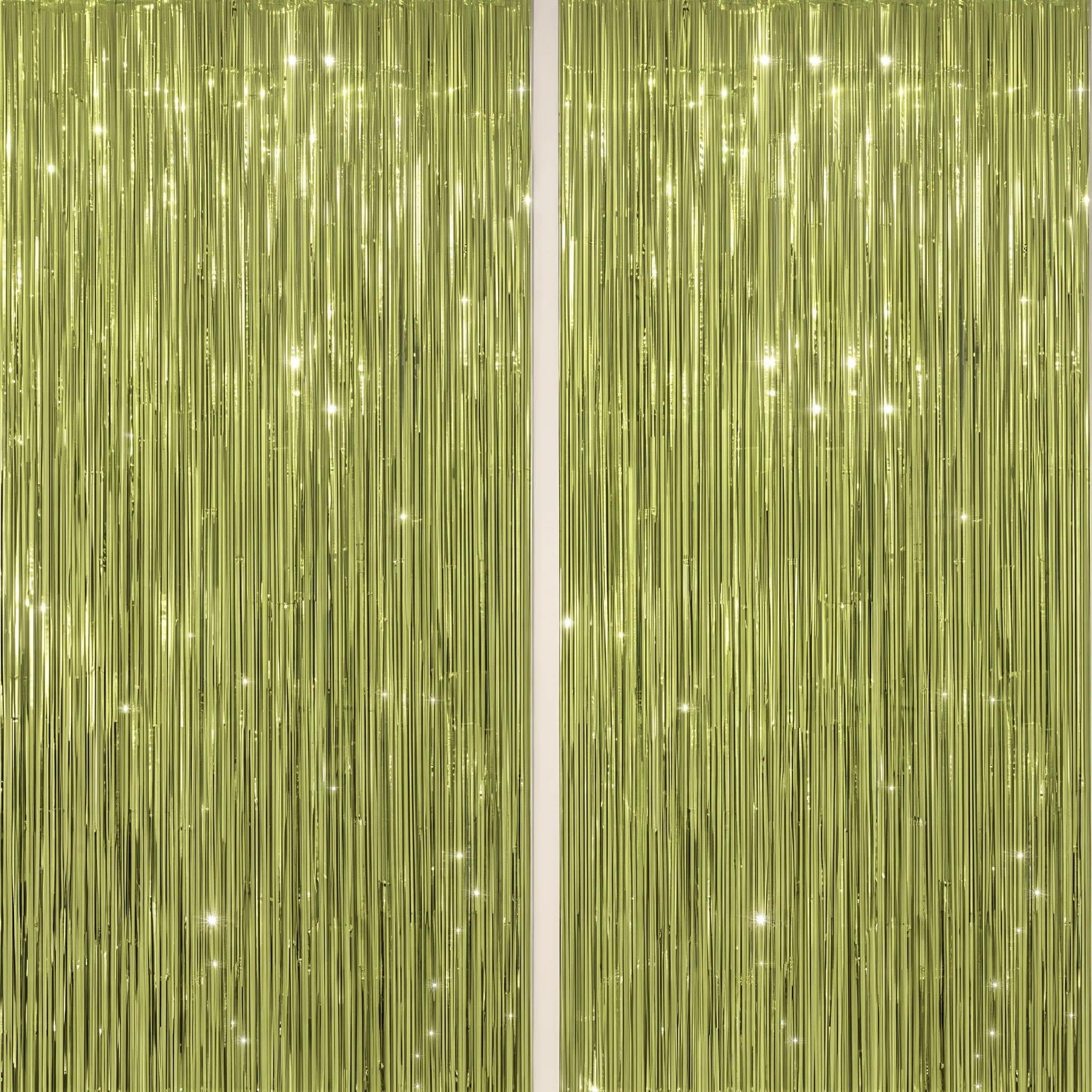 DECOCKRAT 2 Pack Foil Fringe Backdrop - Light Green Shiny Tinsel Curtains for Party Decoration/Photo Booth Props - 3.3x6.6 FT Metallic Foil Backdrop for Birthday, Wedding, Graduation, Christmas.