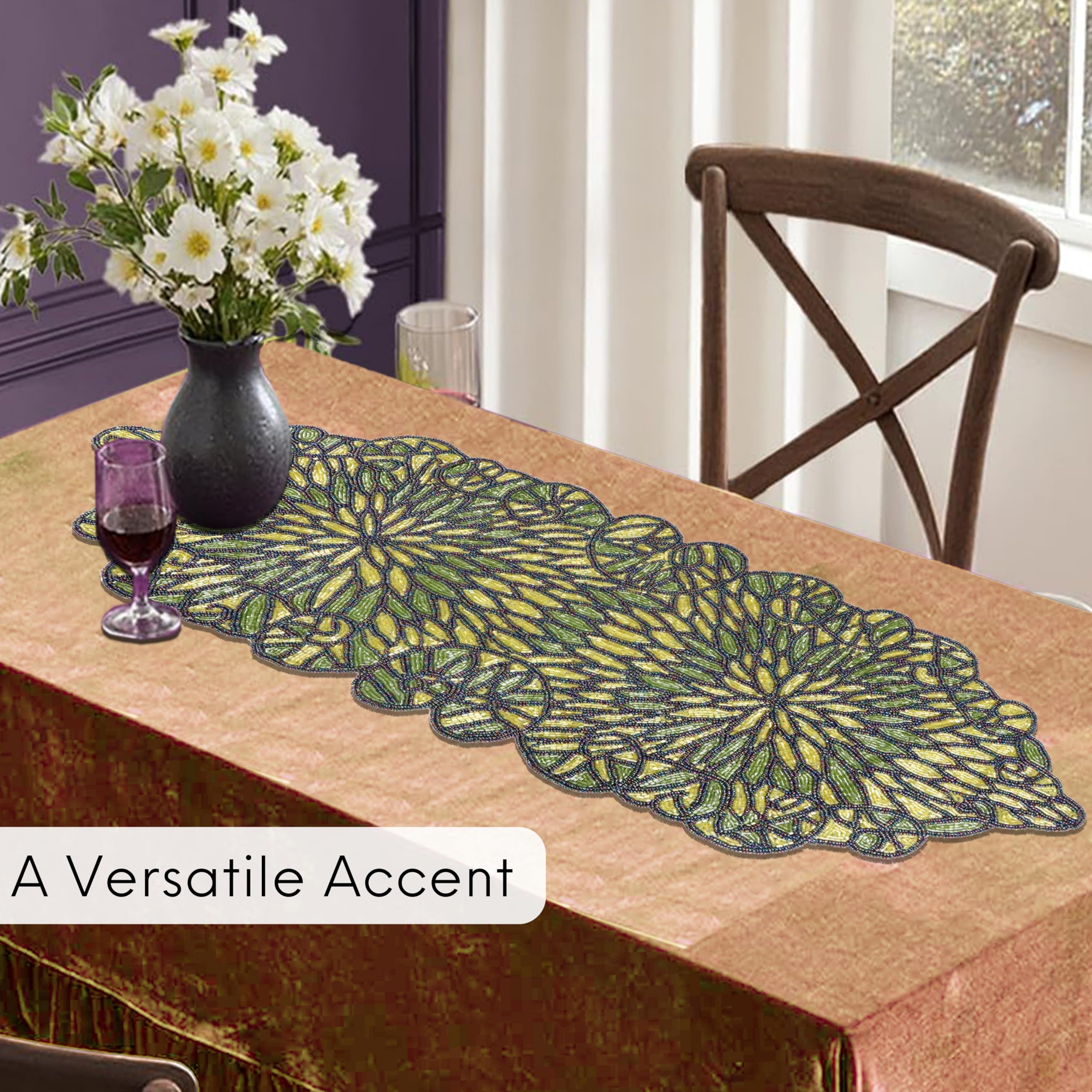 CLEENTABLE Elegante camino de mesa con cuentas, color verde exuberante, 36 x 13 pulgadas, diseño intrincado de follaje verde múltiple con cuentas de vidrio de primera calidad y respaldo de poliéster