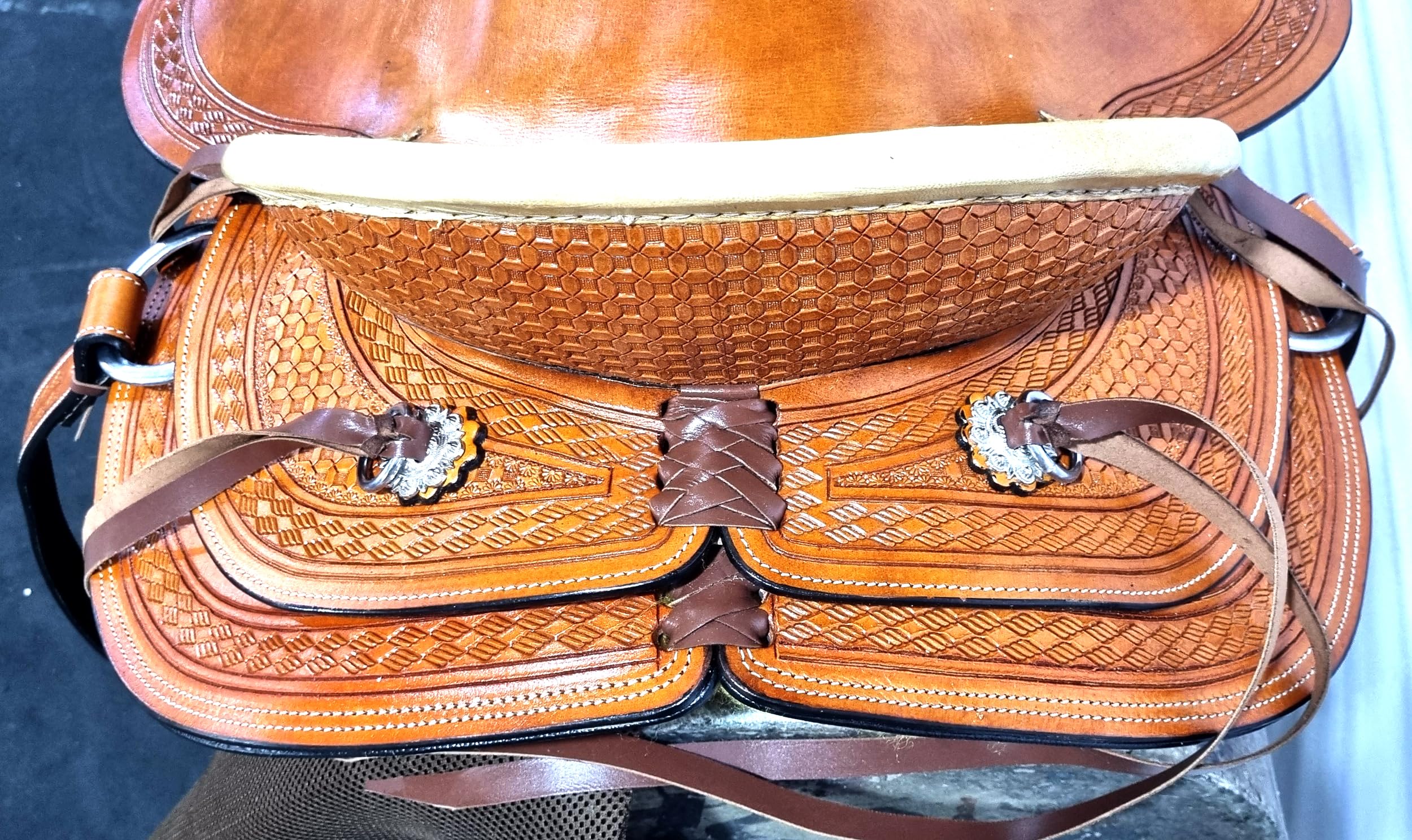 Widelec Premium Western Leather Wade Tree Roping Ranch Koń Siodło 25 cm do 45.7 cm Seat ST-WLS-222
